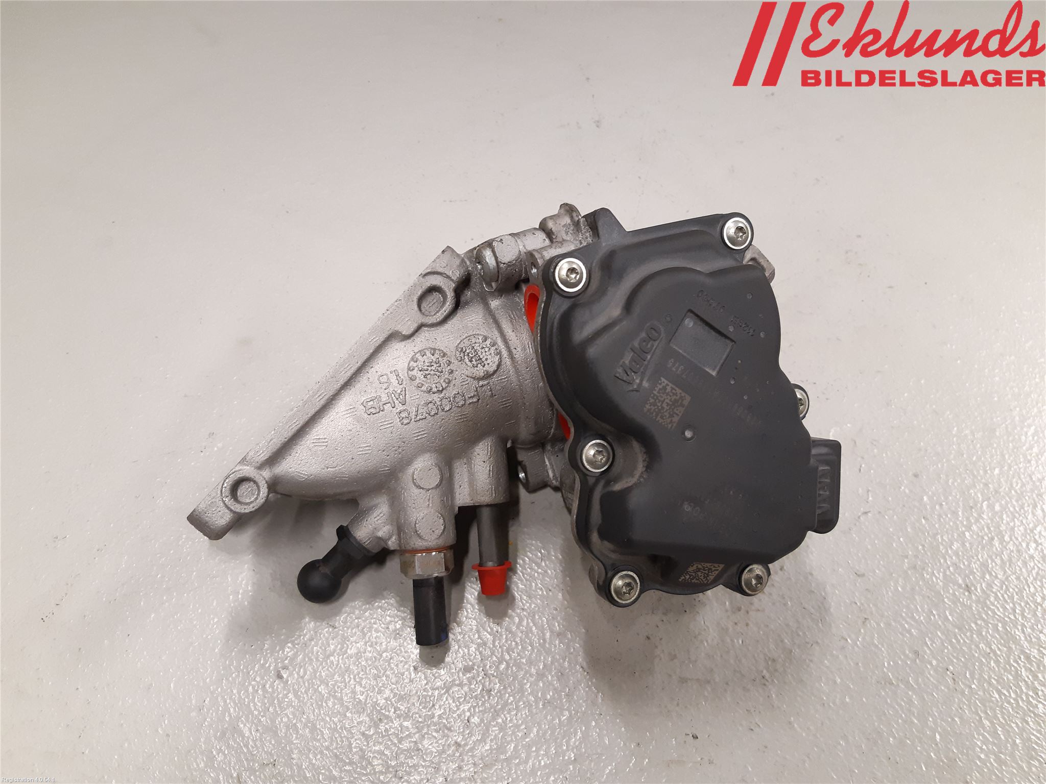 Audi Q3 8U 12-18 Injspjällhus