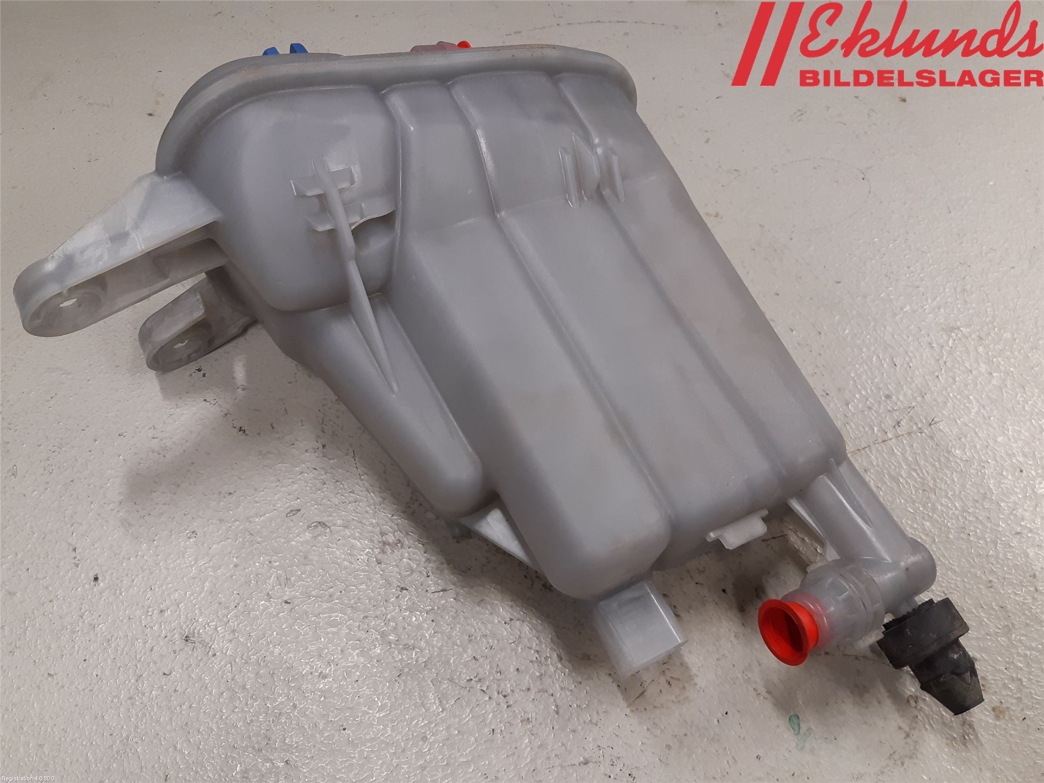 Audi A4 ALLROAD 09-16 Expansionstank