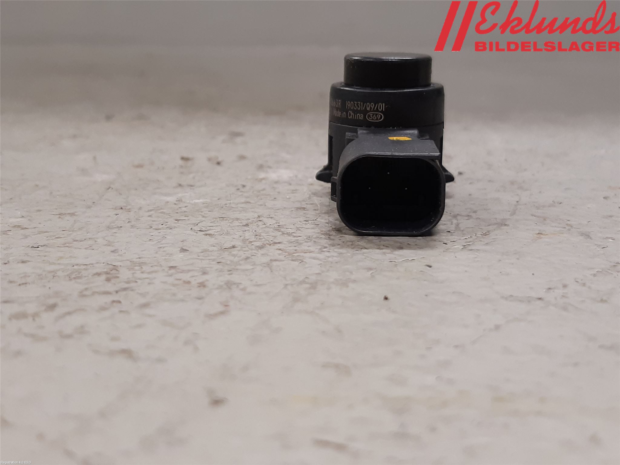 Toyota PROACE II 16- Parkeringshjälp Frontsensor