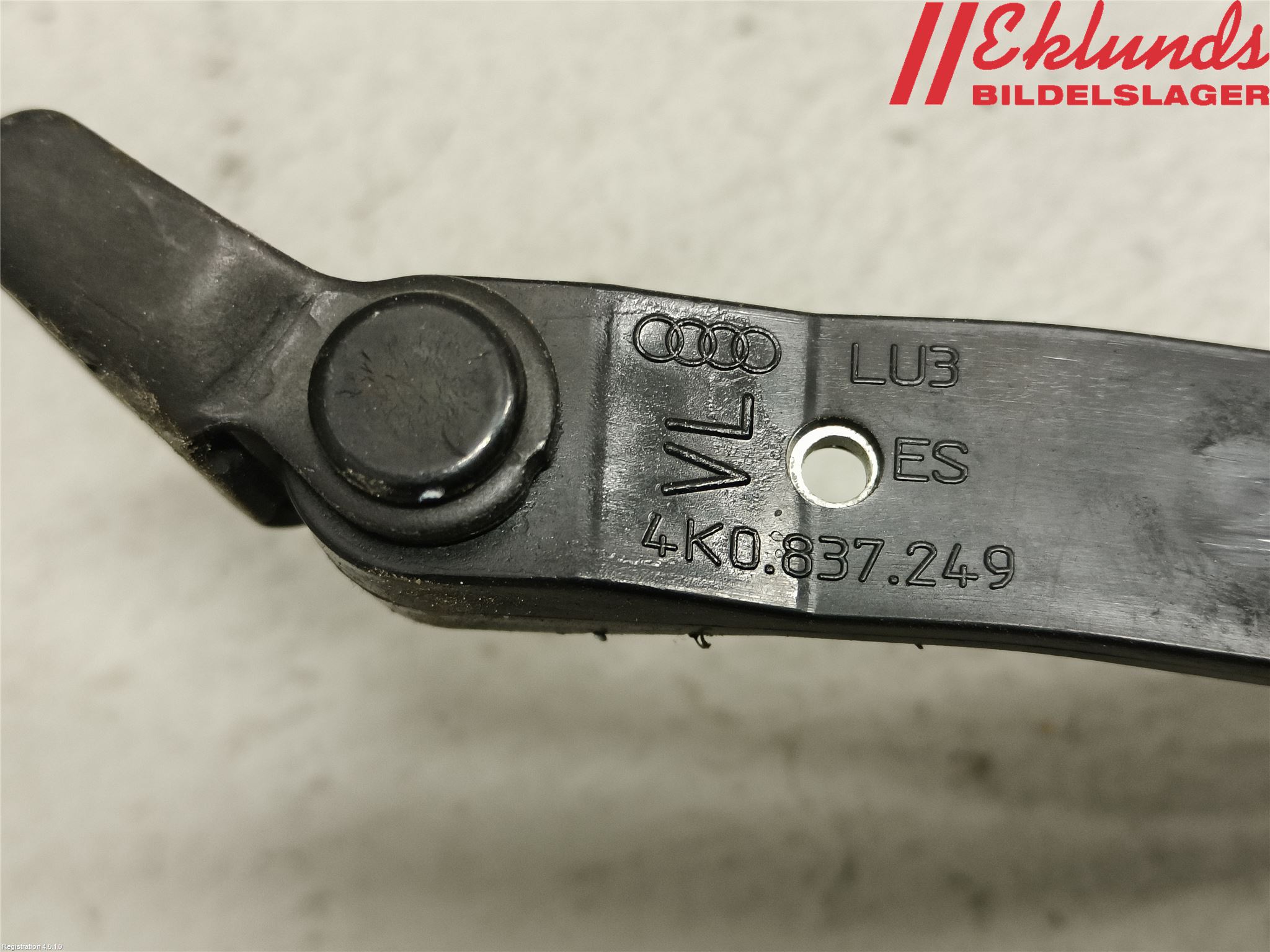 Audi A6 F2/C8 19- Dörrstopp