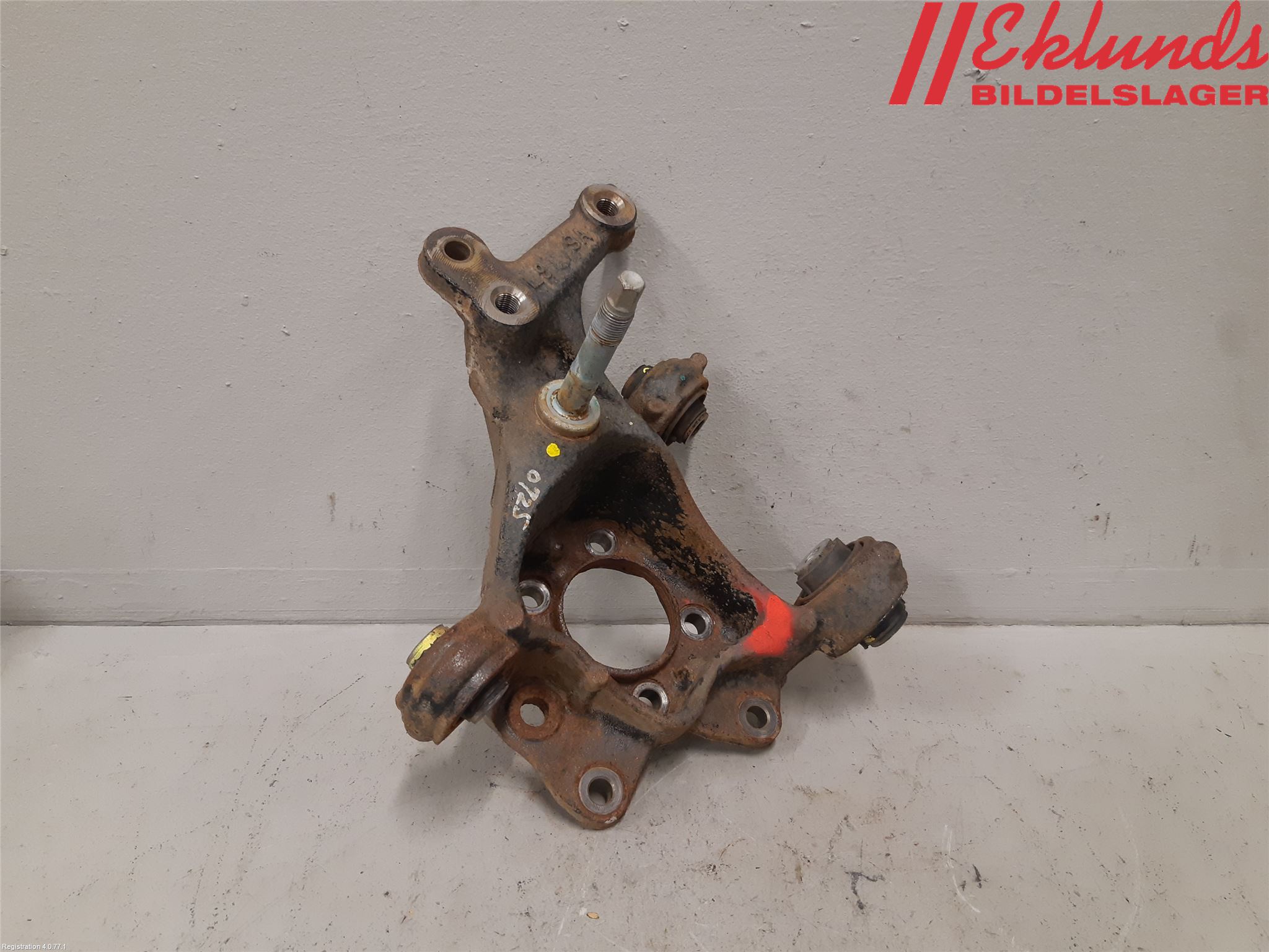 Toyota RAV4 19- Hjullagerhus-Spindel Vä B