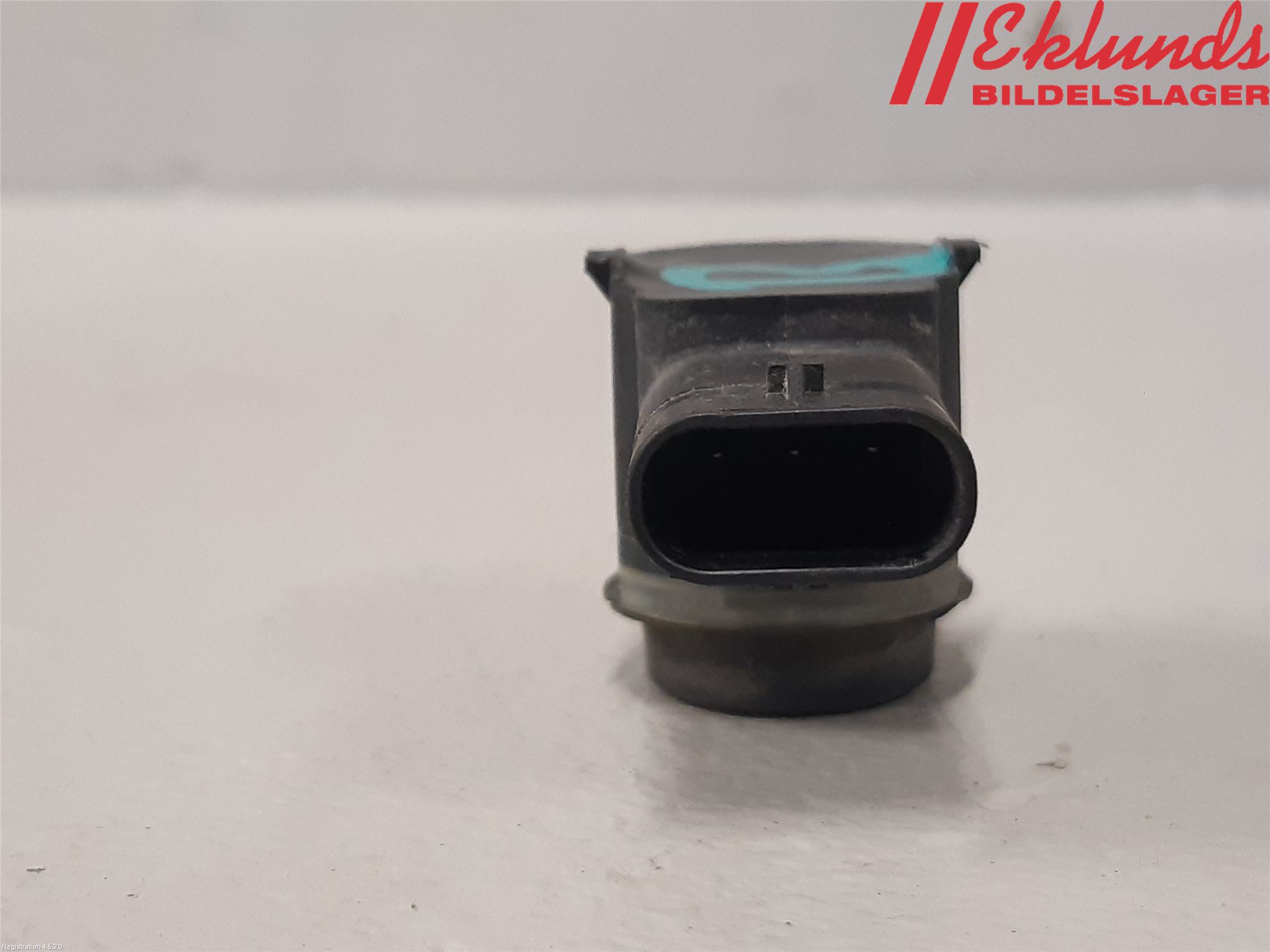 Volvo V60 CROSS COUNTRY 16-18 Parkeringshjälp Backsensor