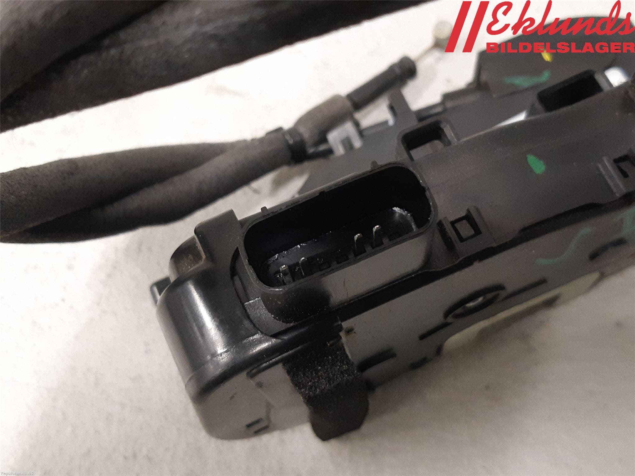 Kia SPORTAGE (SL) 11-15 Låskista-Dörrlås