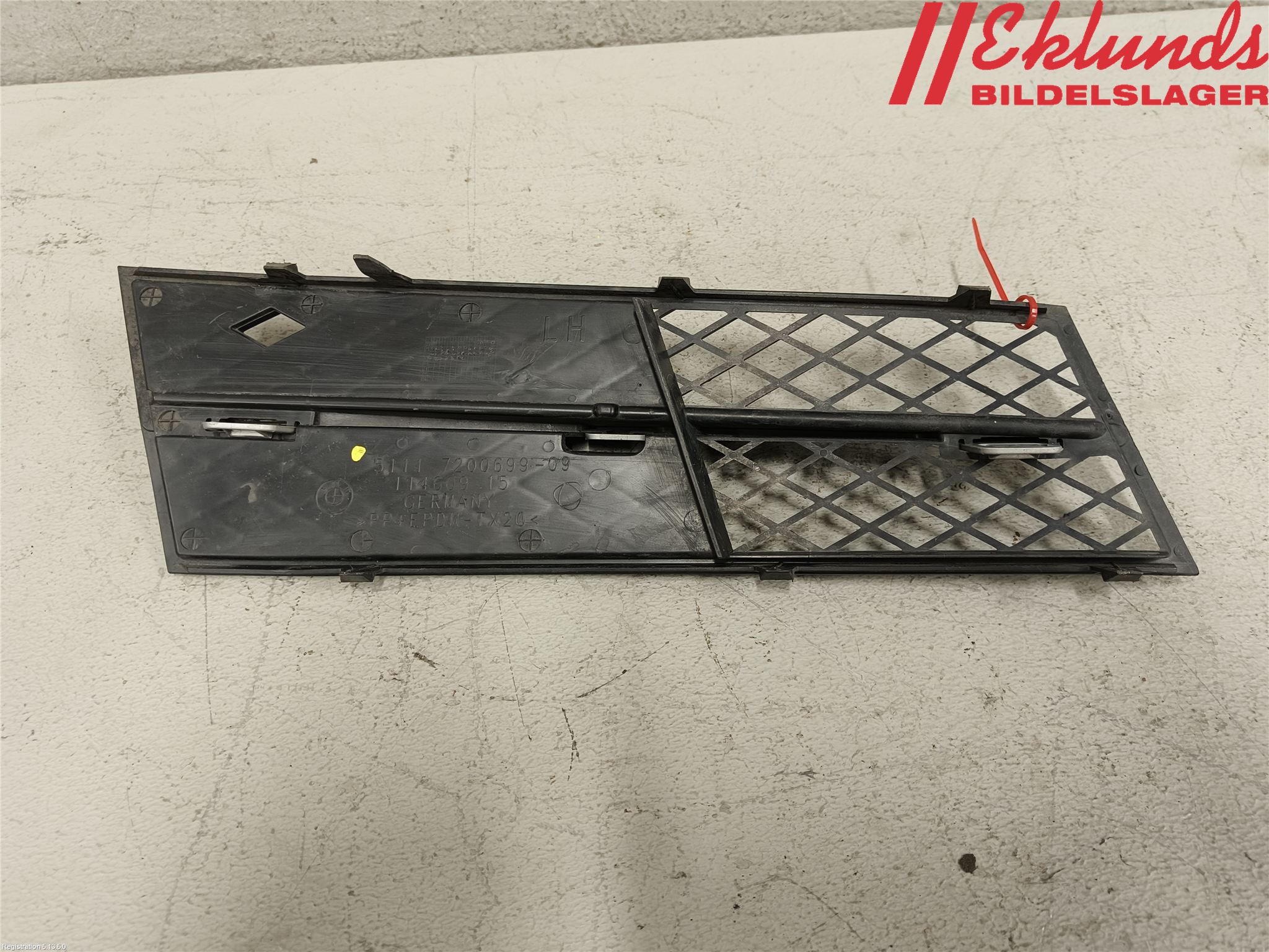 BMW 5 F10/F11/F18 09-17 Grilldel Vänster