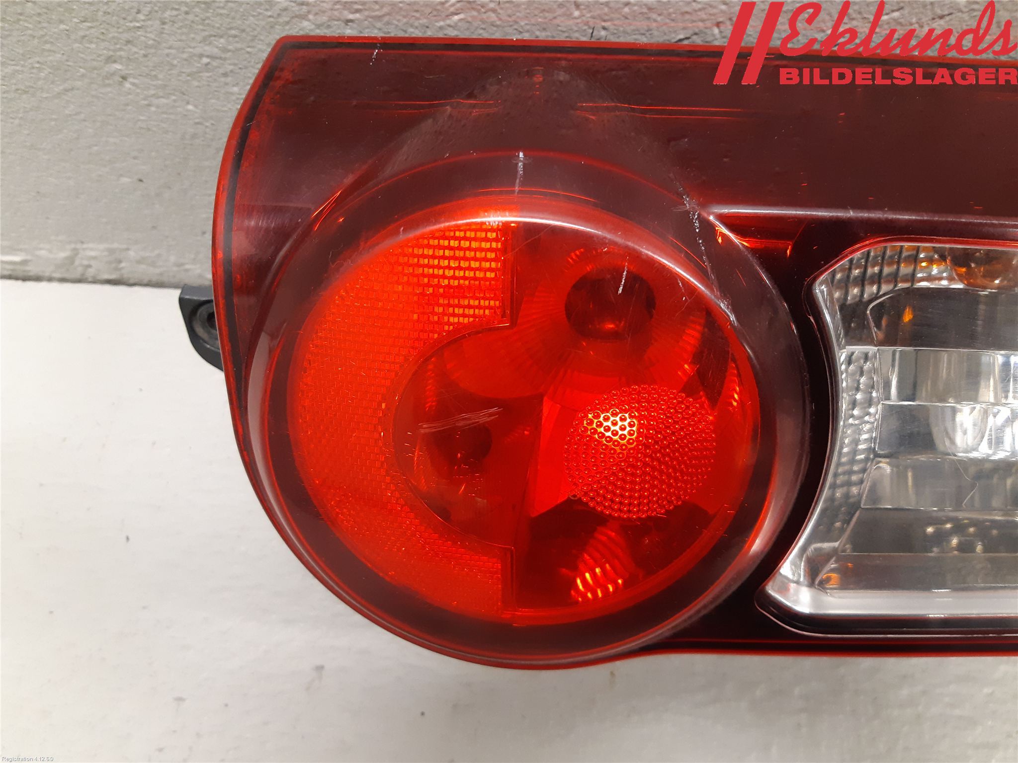 Peugeot PARTNER 16-18 Bakljus Vänster