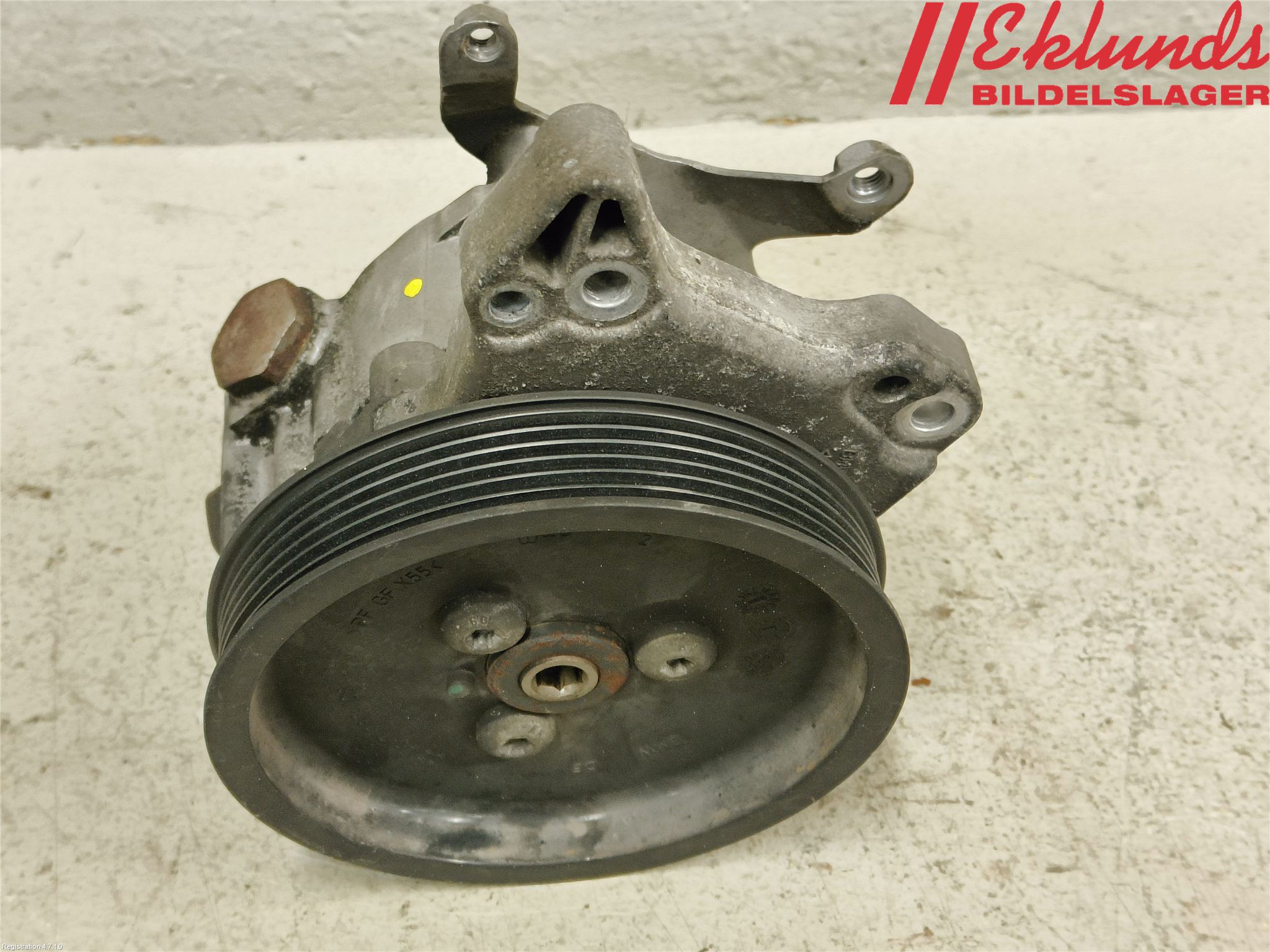 BMW 5 E60/61 Sed/Tou 02-10 Styrservopump