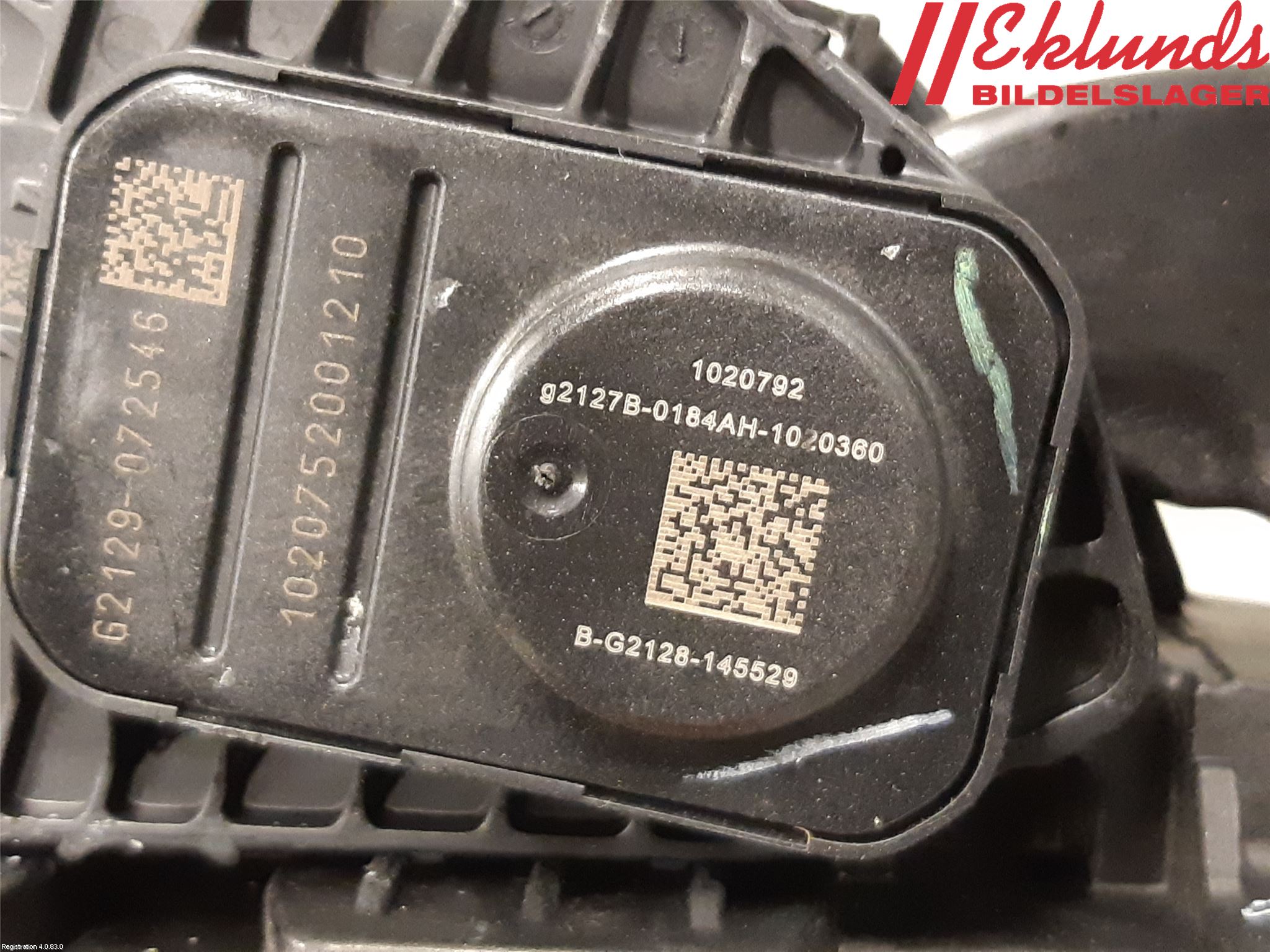 Tesla MODEL Y 21- Gaspedal