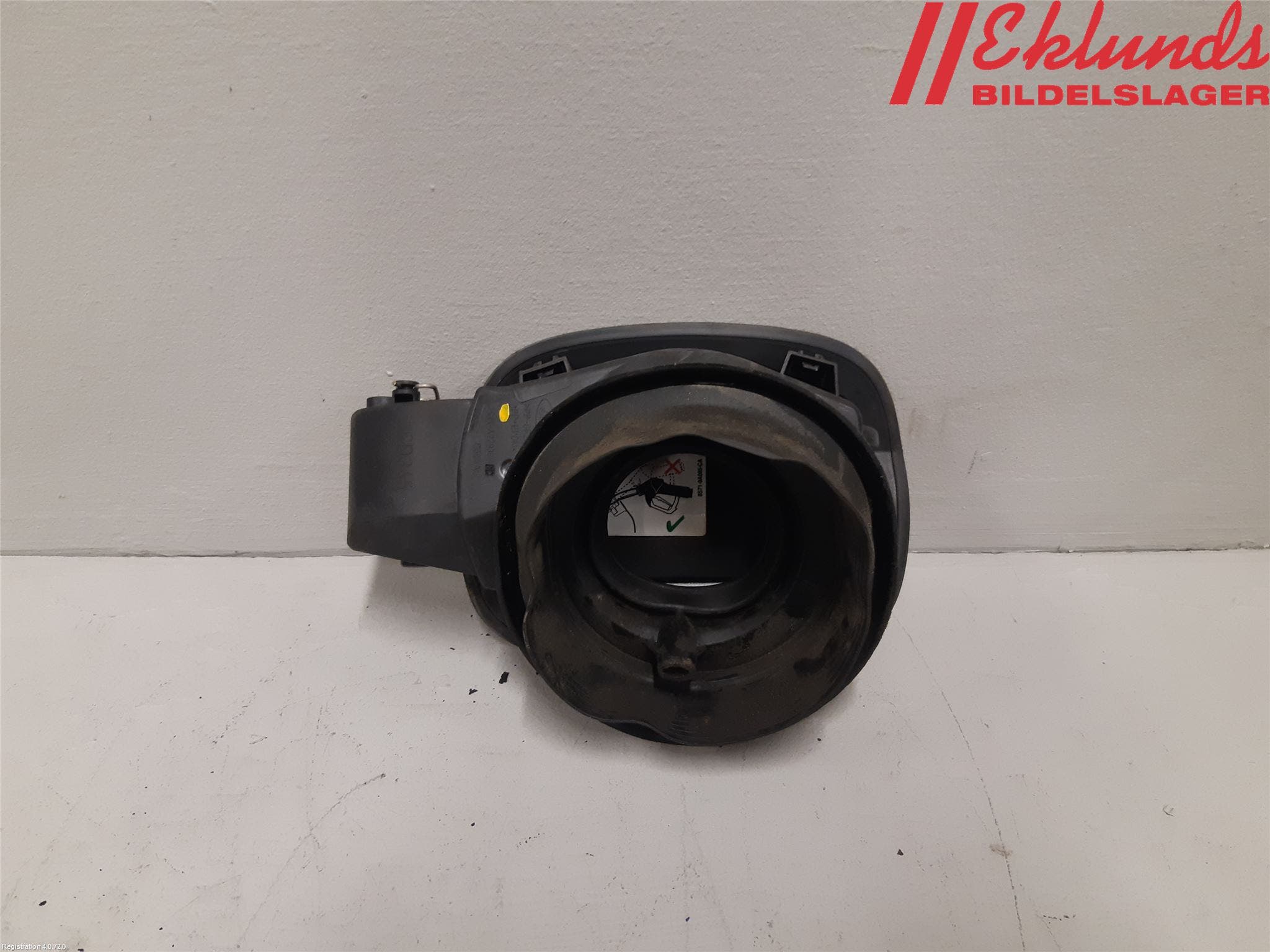 Ford MONDEO 07-15 Tanklucka