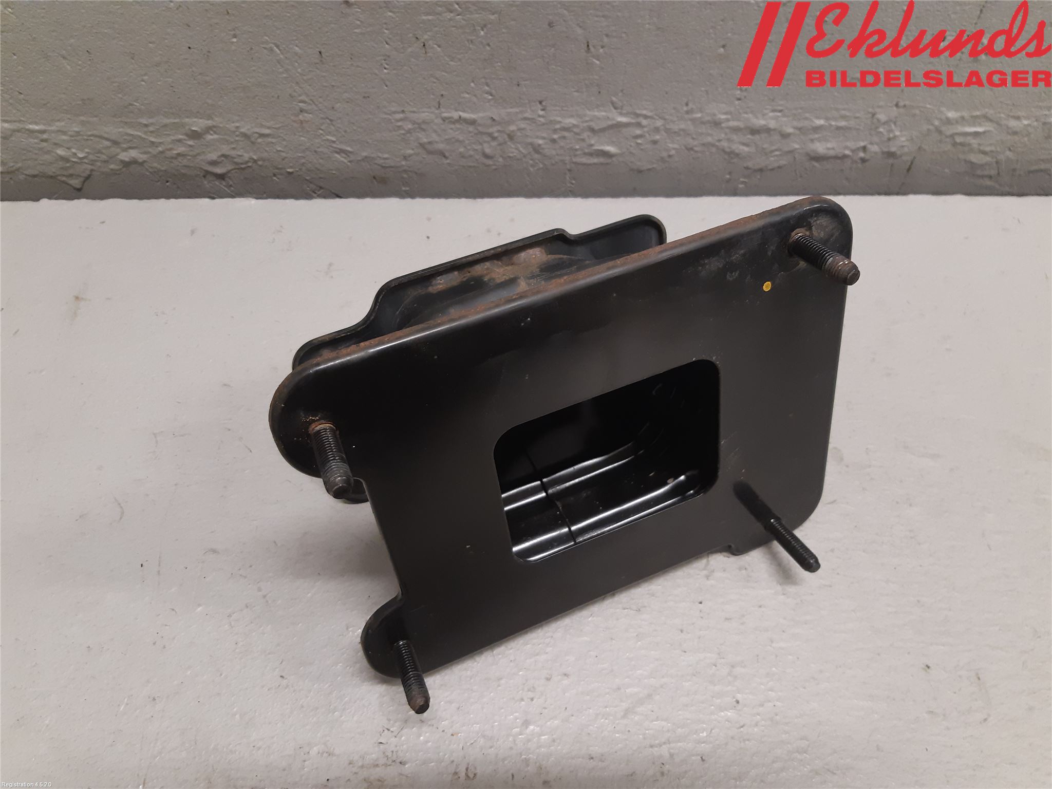 Hyundai TUCSON 05- Stötfångarbärjärn Bak