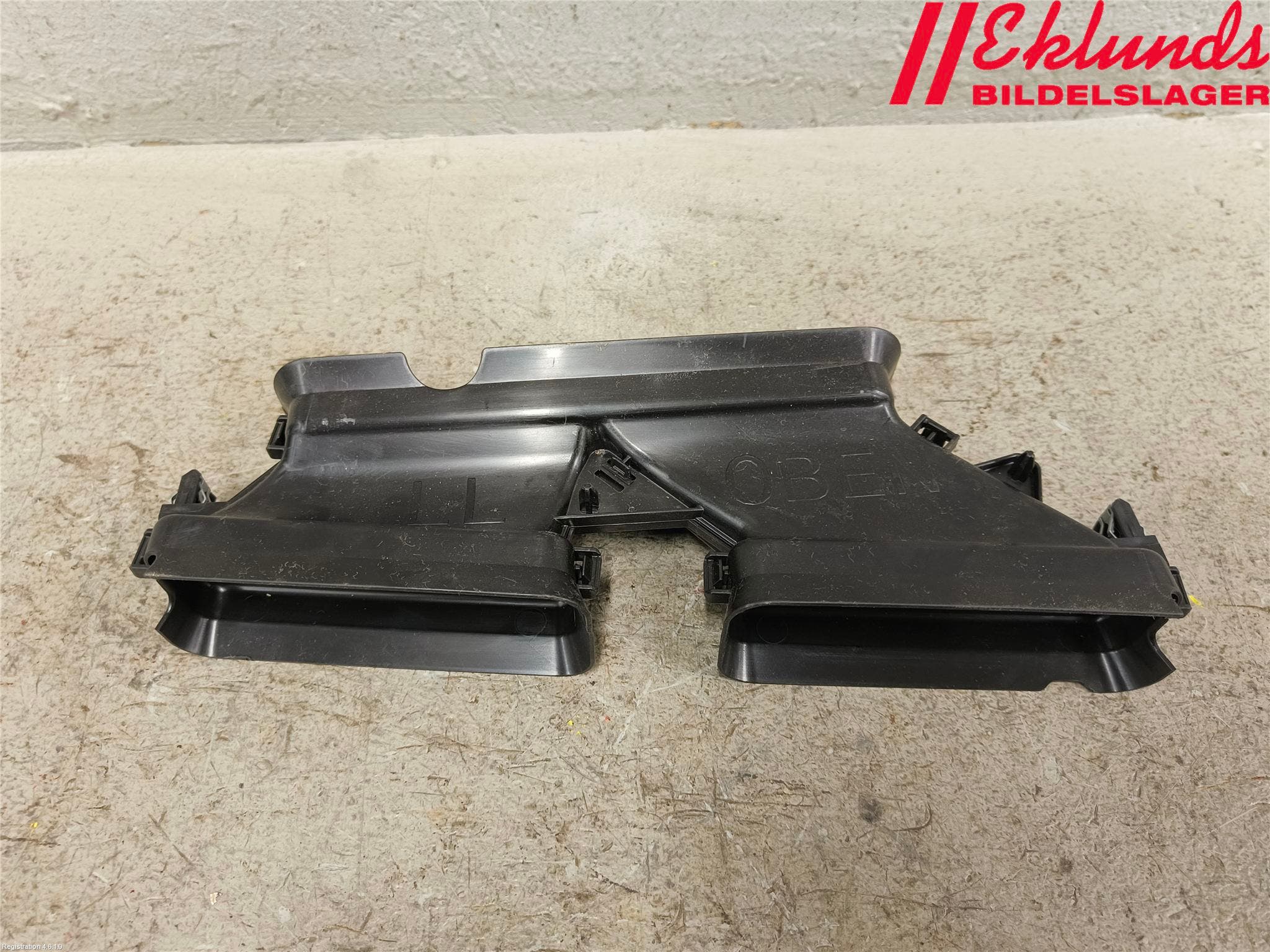 Audi A5 17- Defrosterkanal-Munstycke