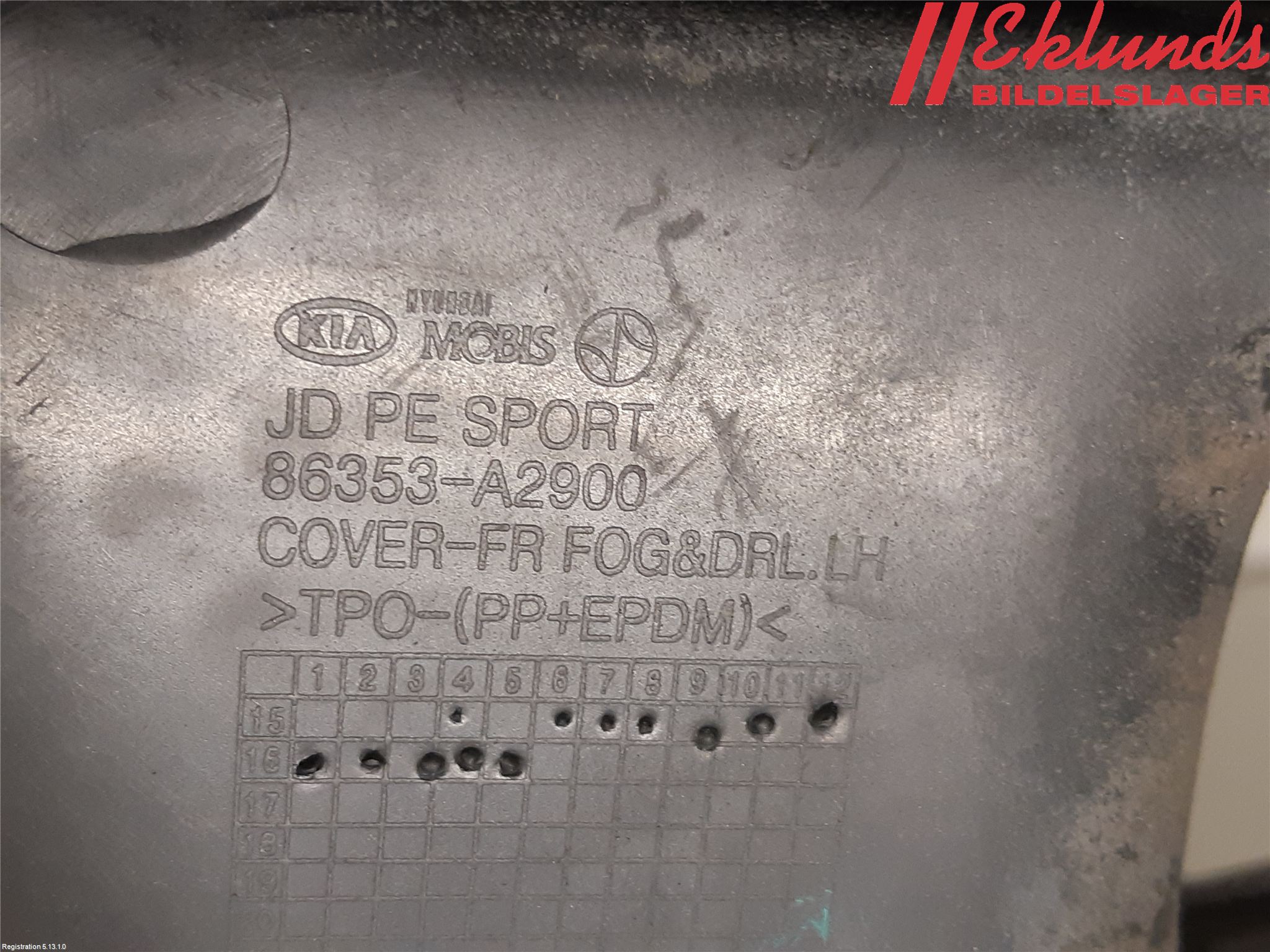 Kia CEED 12-18 Dimljussarg Fram