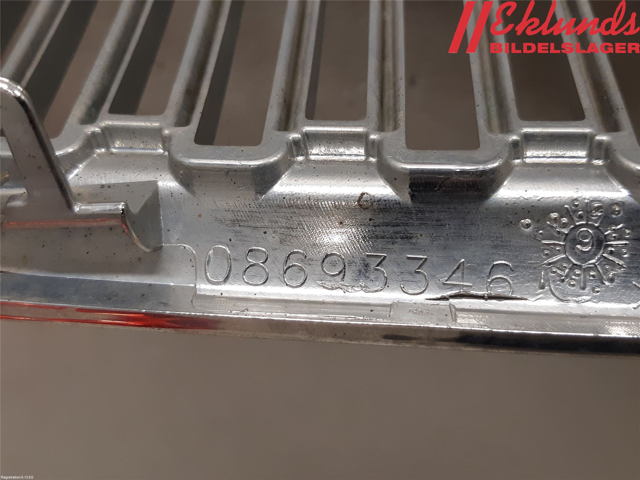 Volvo V70 05-08 Grill Komp