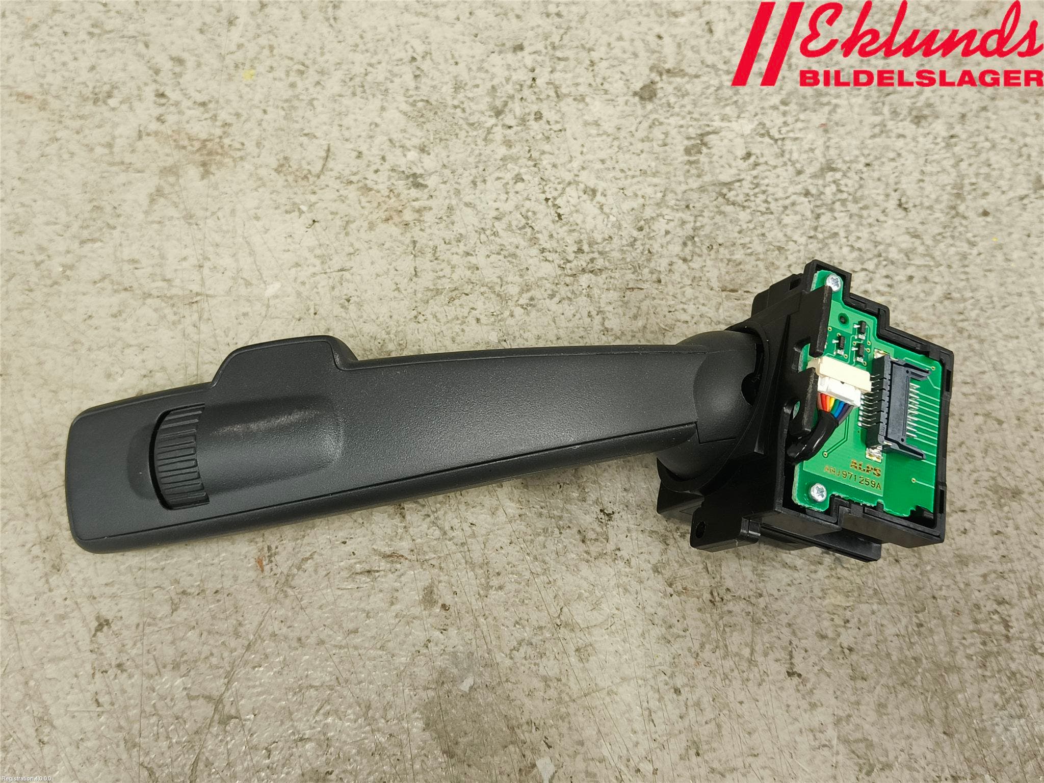 Volvo V40 12-19 Spak Torkar-Spolomk