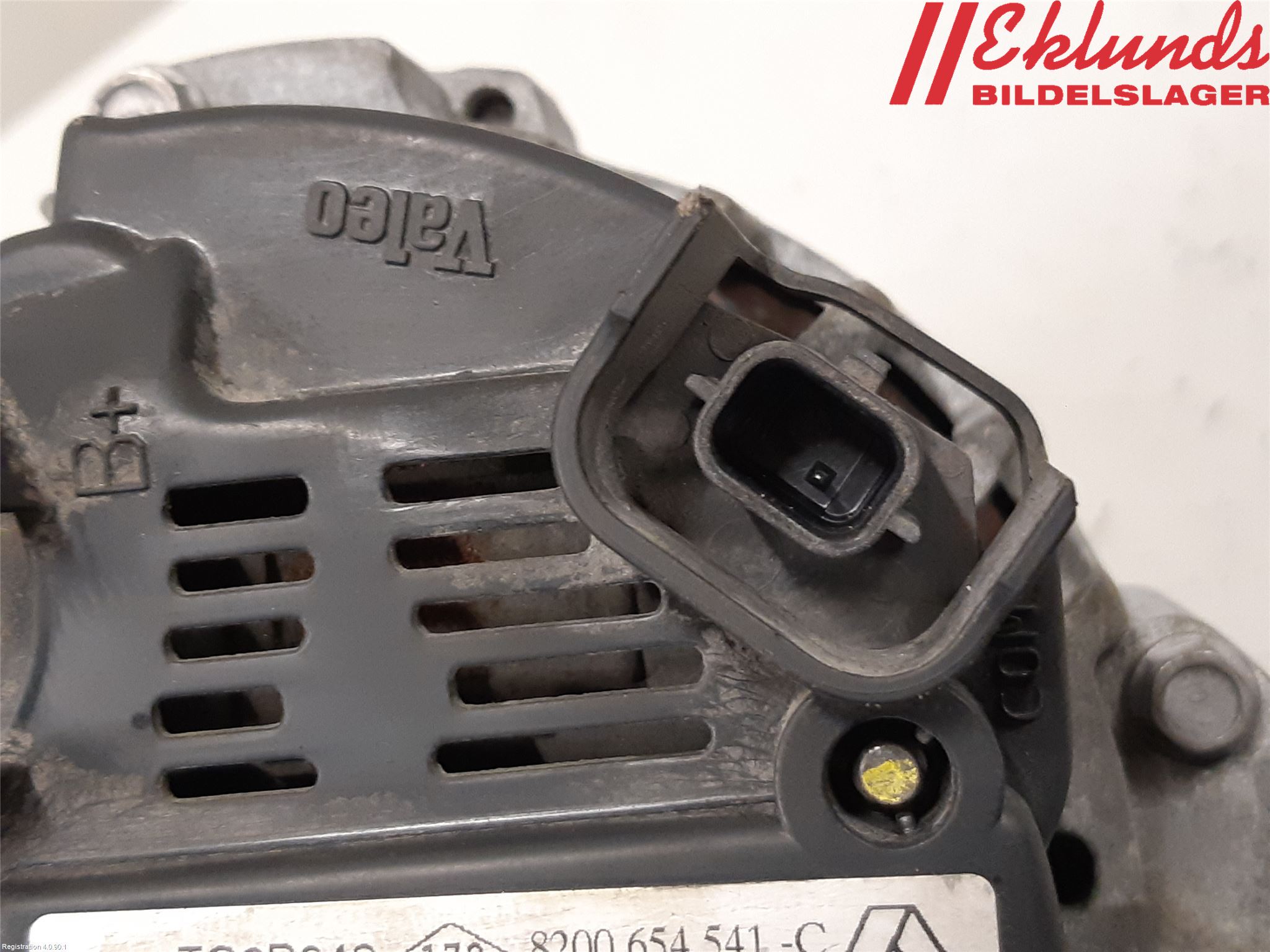 Renault CLIO III  09-12 Generator