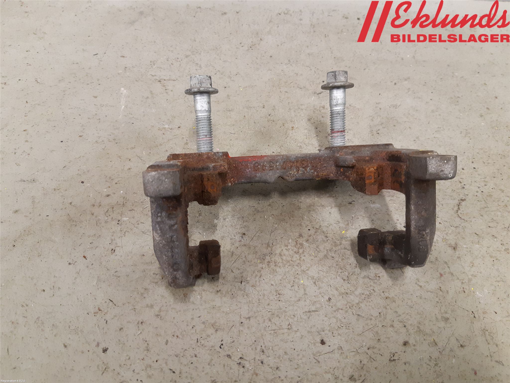 Volvo XC90/RECHARGE 16- Bromsokshållare