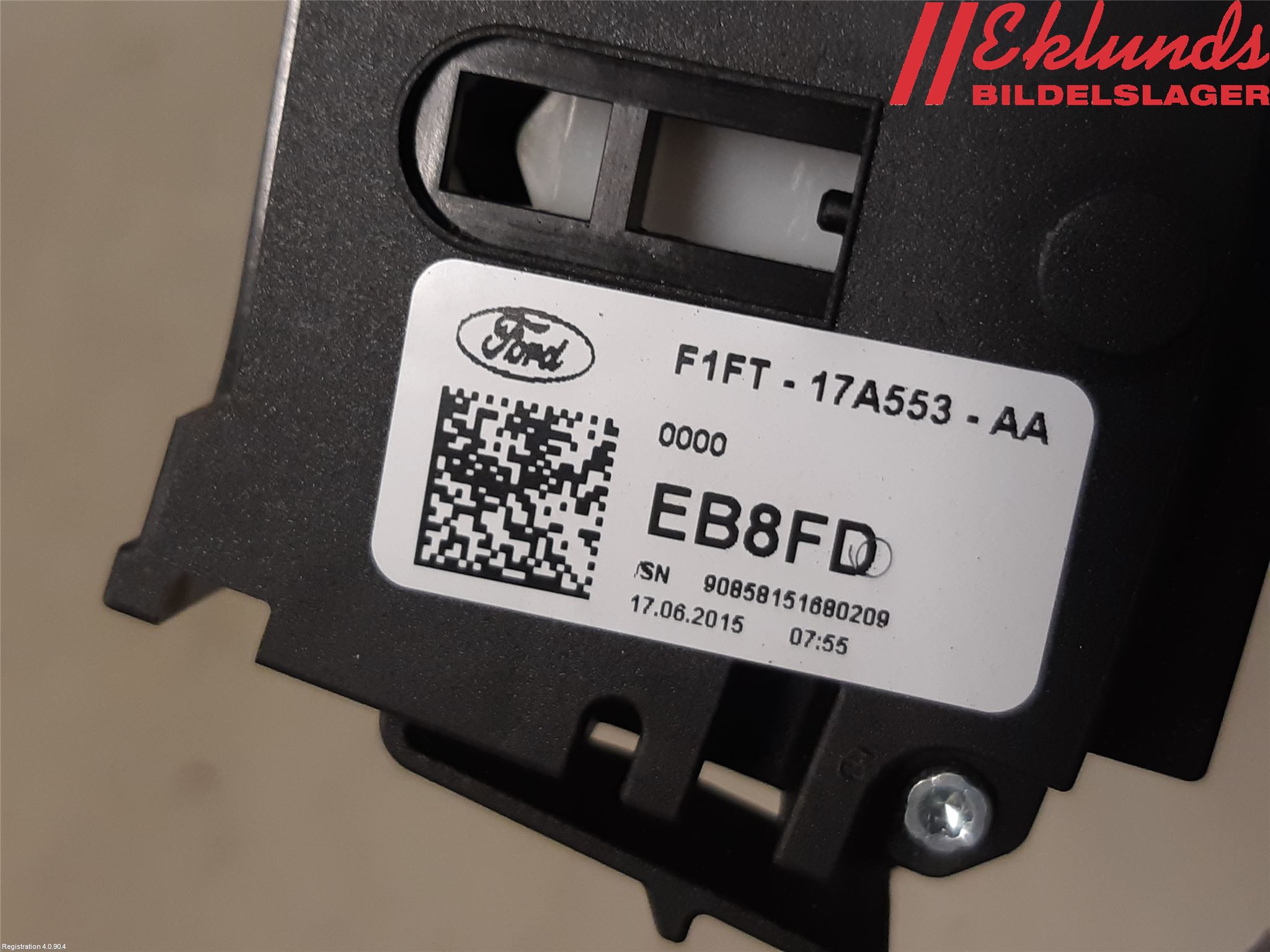 Ford TRANSIT/TOURNEO CONNECT 13-22 Spak Torkar-Spolomk