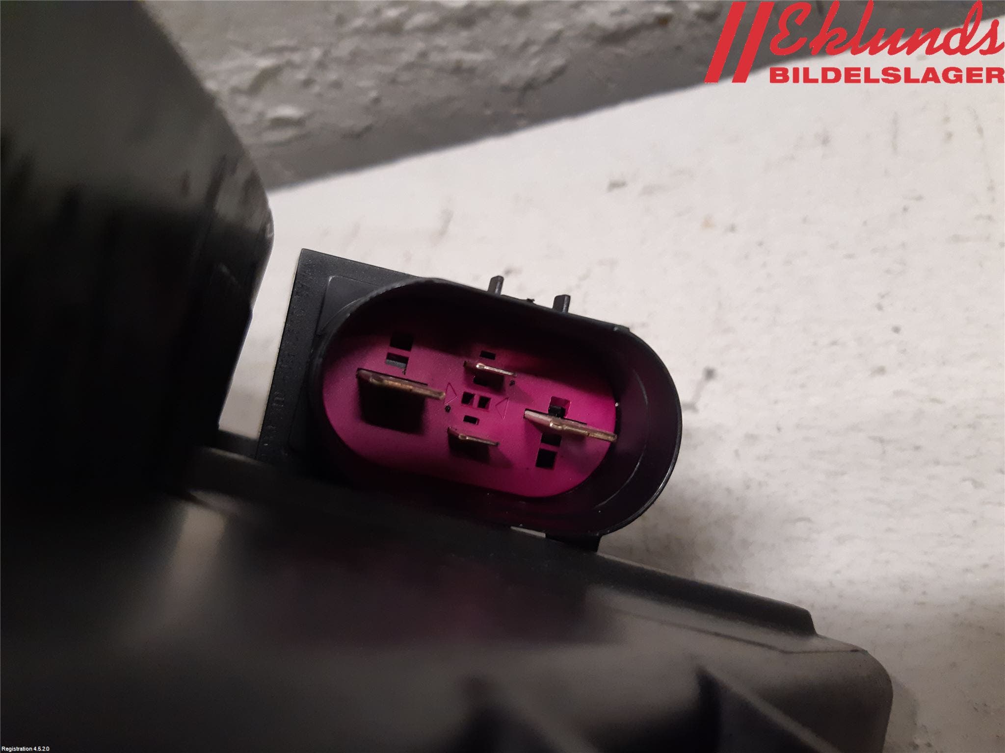 Volkswagen VW PASSAT 11-14 Kylfläkt El