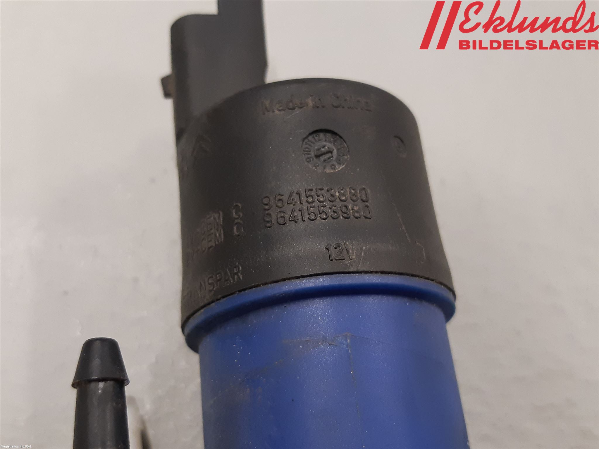 Renault CLIO III  09-12 Spolarpump Vindruta