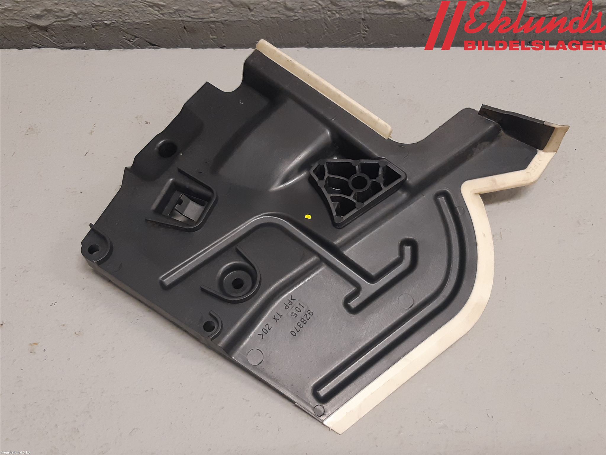 Mercedes-Benz MB A-KLASS (W176) 13-18 Dörrhandtag Yttre Hö
