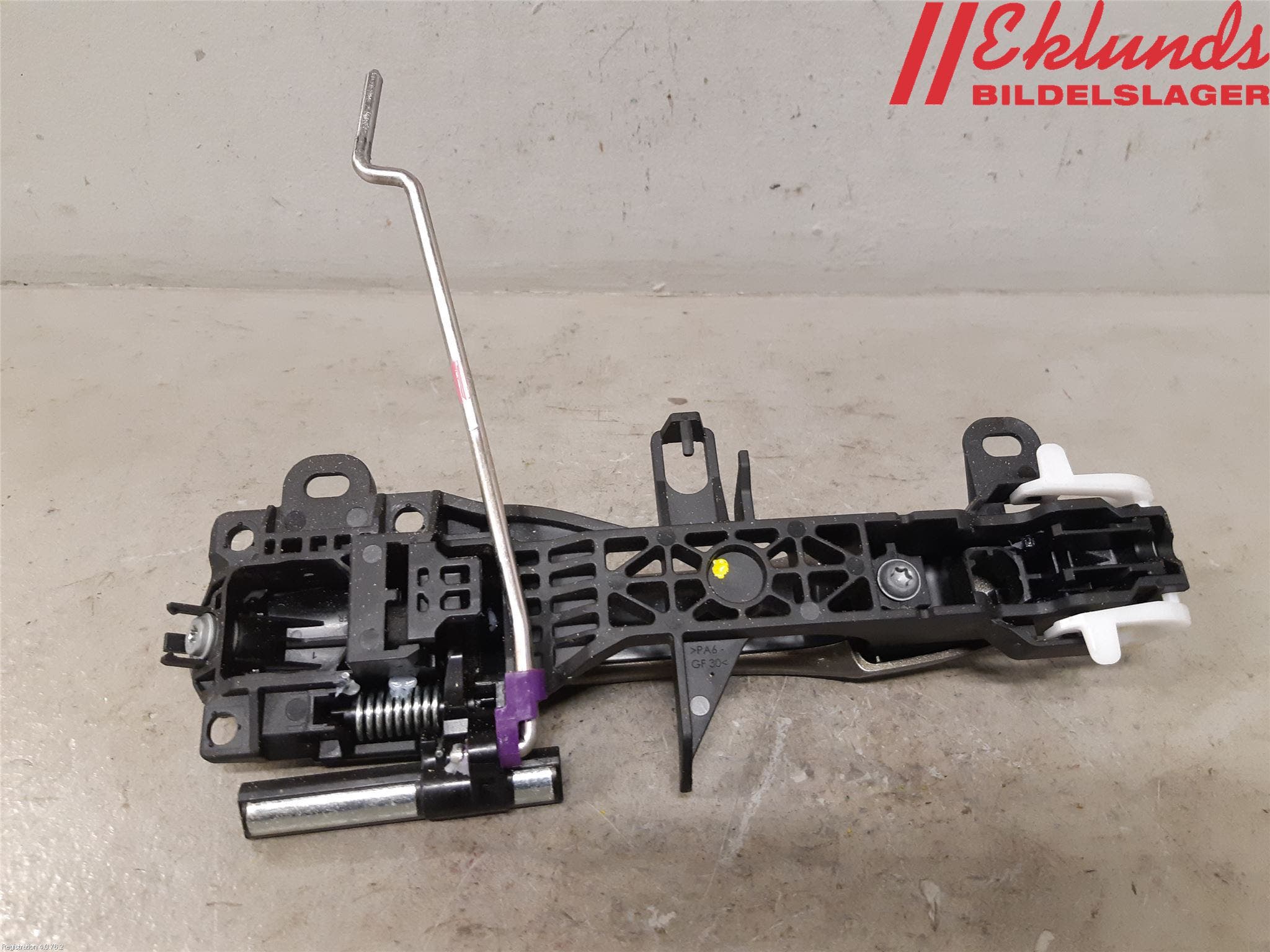 Toyota YARIS XP21 20- Dörrhandtag Yttre Hö