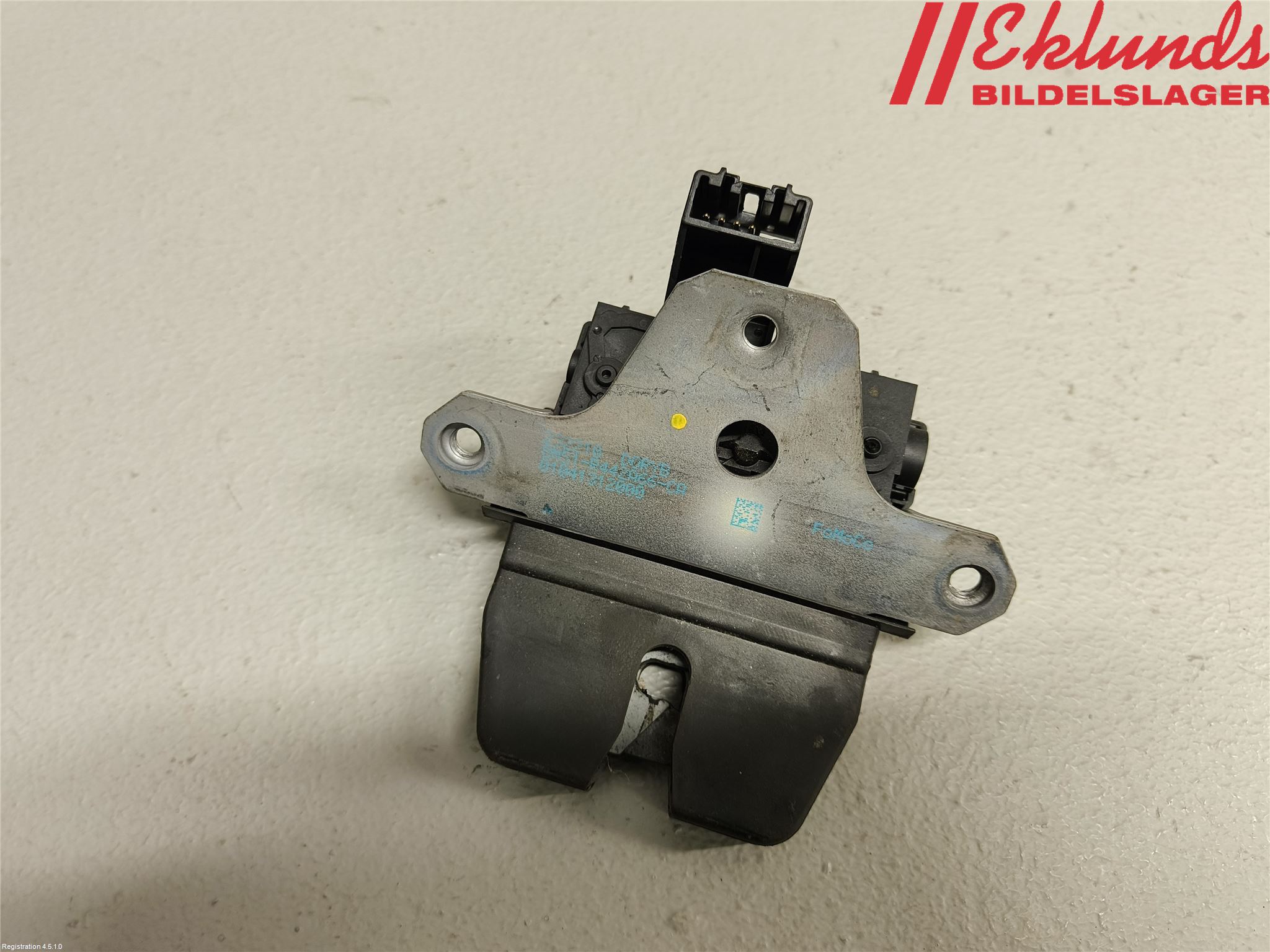 Ford FOCUS 08-11 Låskista Baklucka