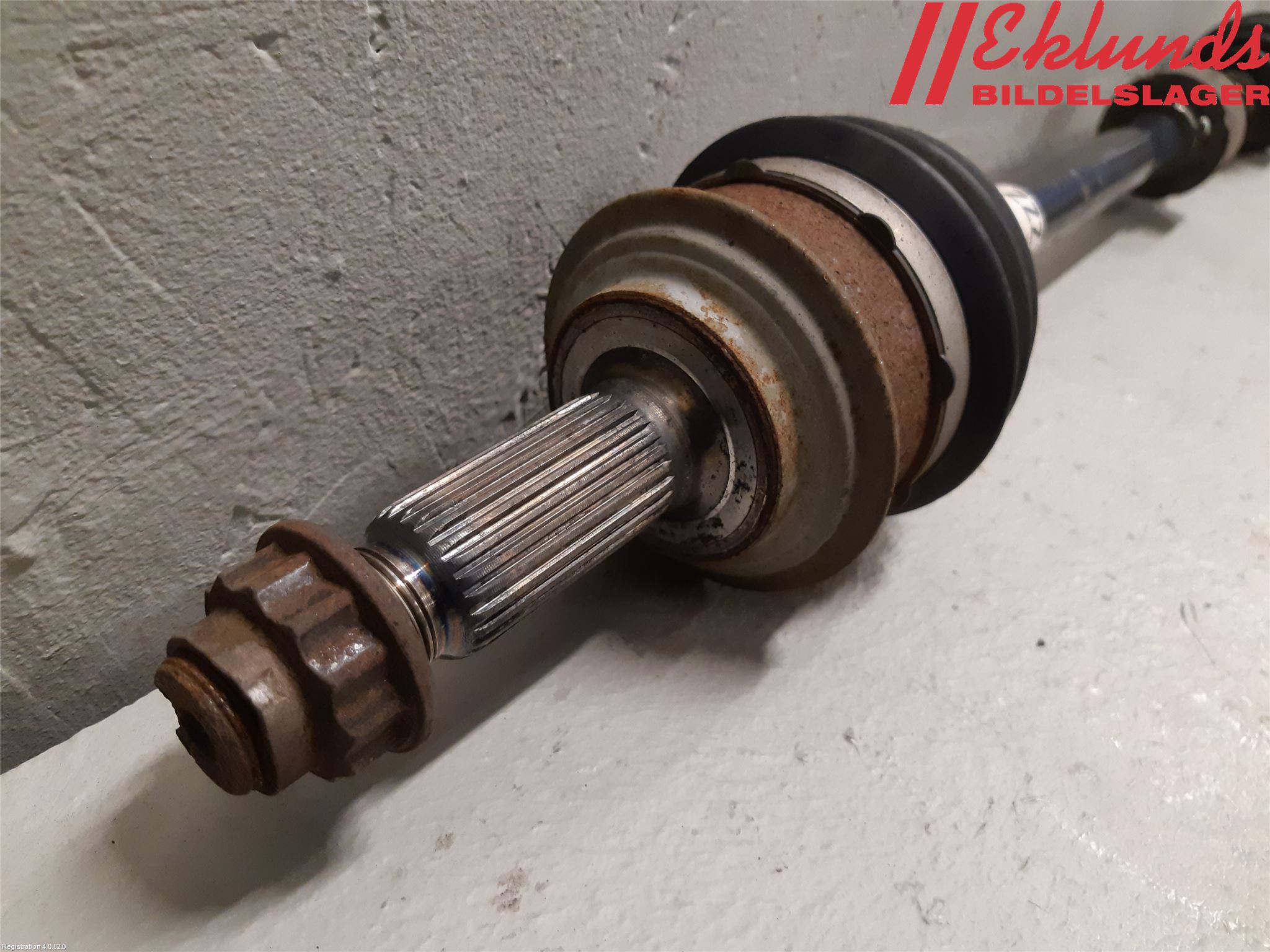 Toyota YARIS XP130 15-20 Drivaxel Fram Höger