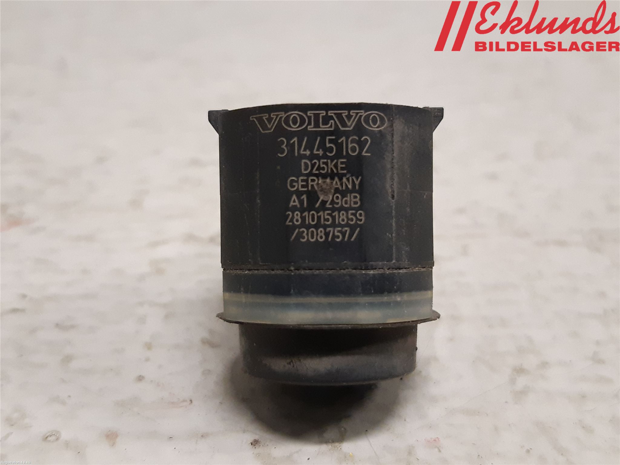 Volvo V60 14-18 Parkeringshjälp Frontsensor