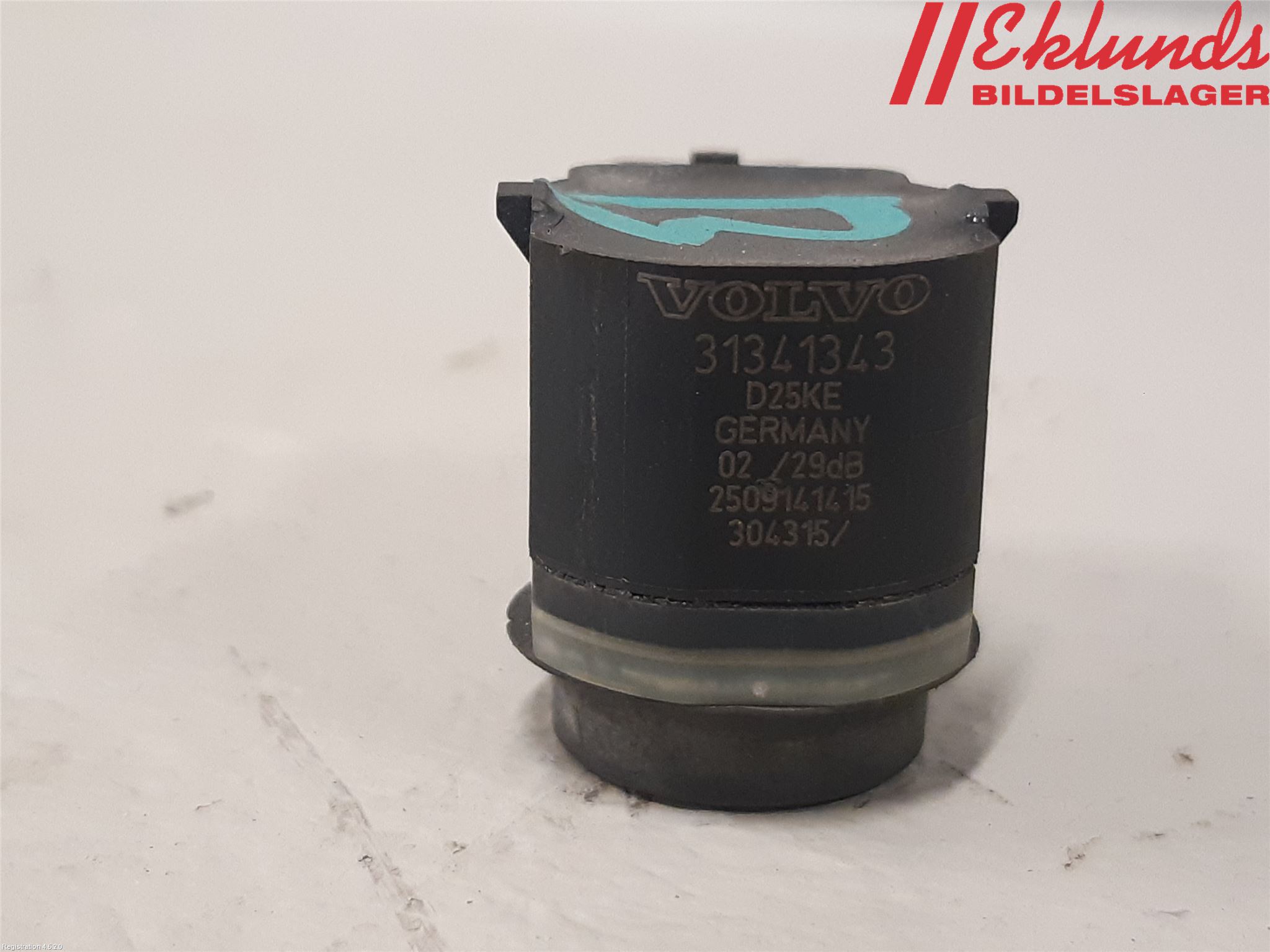 Volvo V60 CROSS COUNTRY 16-18 Parkeringshjälp Backsensor