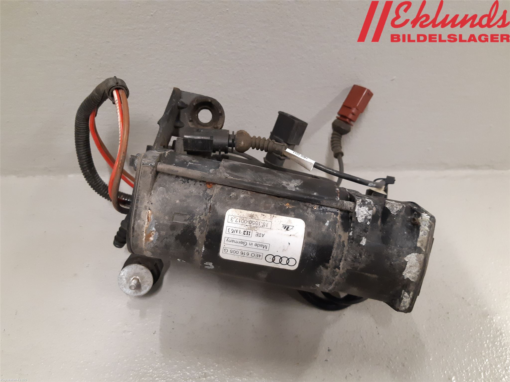 Audi A8/S8 4E  02-09 Kompressor Stöt-Fjädring