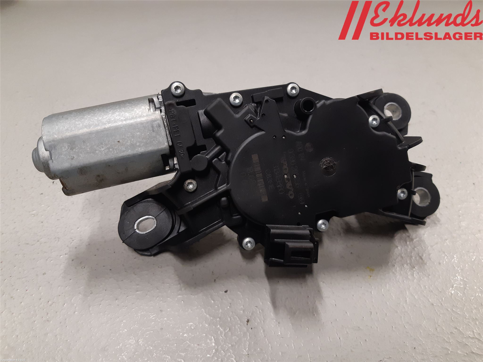 Volvo V90 17->> Torkarmotor Baklucka