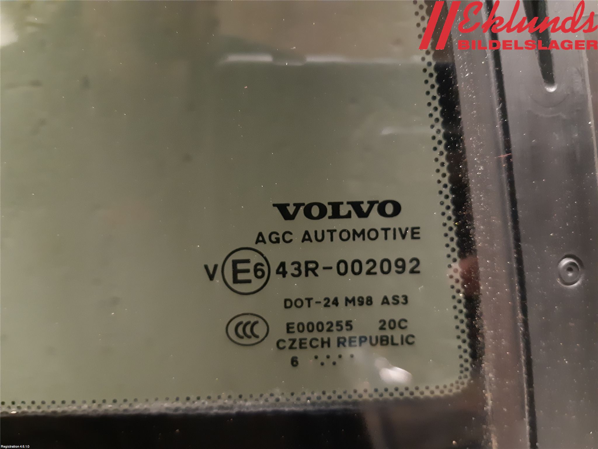 Volvo XC90/RECHARGE 16- Dörruta Bak Lilla Hö