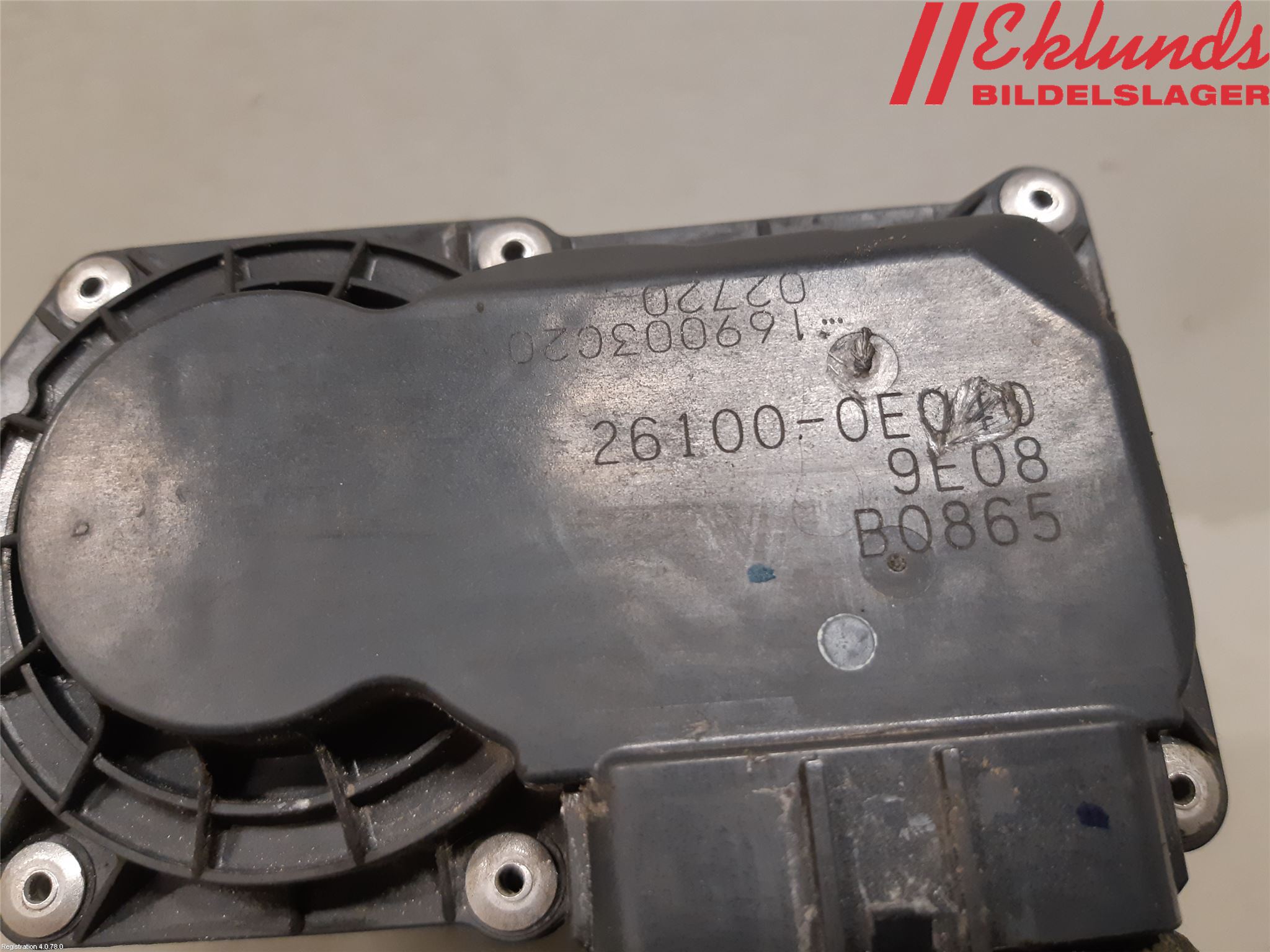 Toyota HILUX 16- Injspjällhus