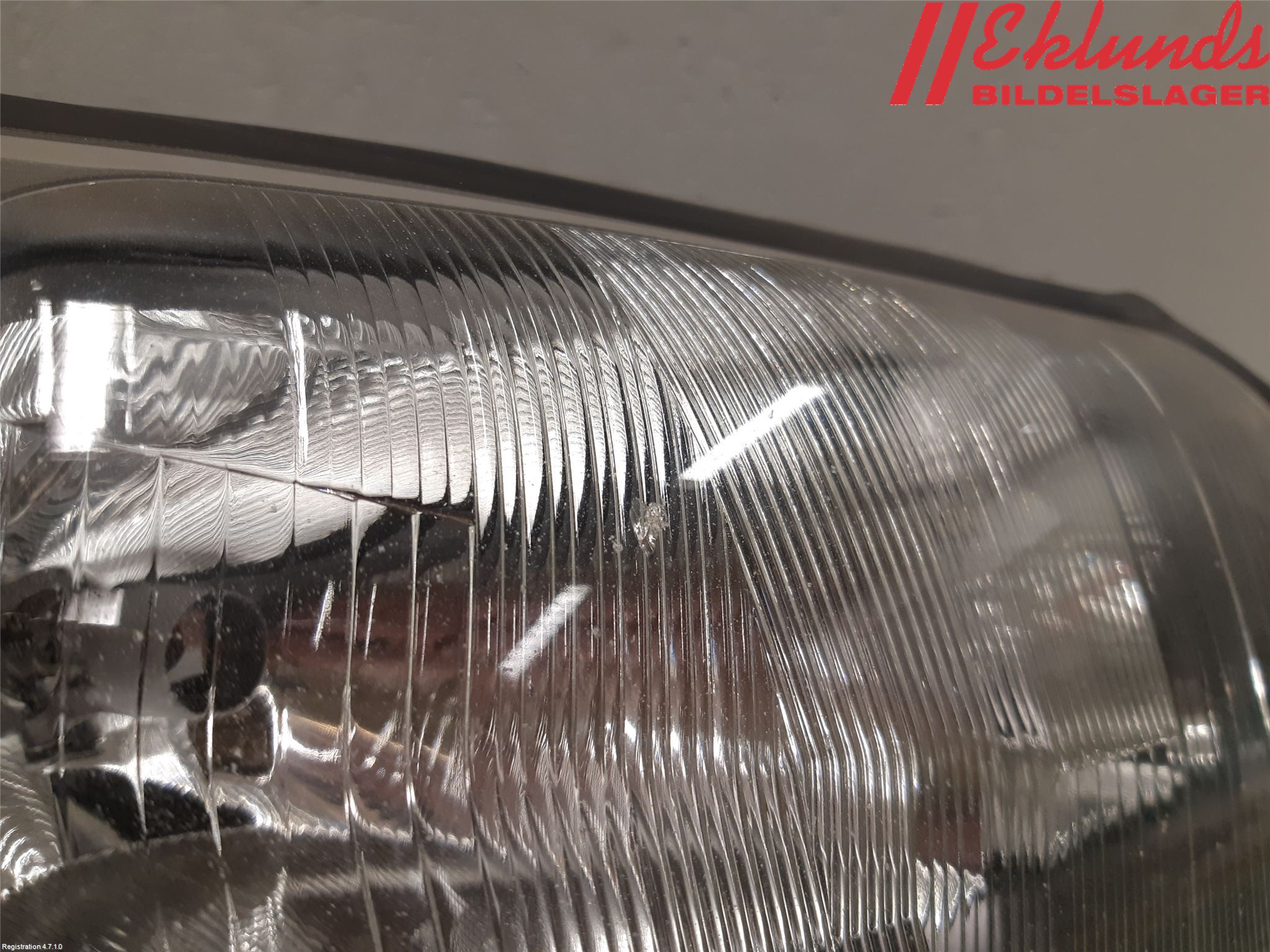 Volvo V70 00-04 Strålkastare Höger