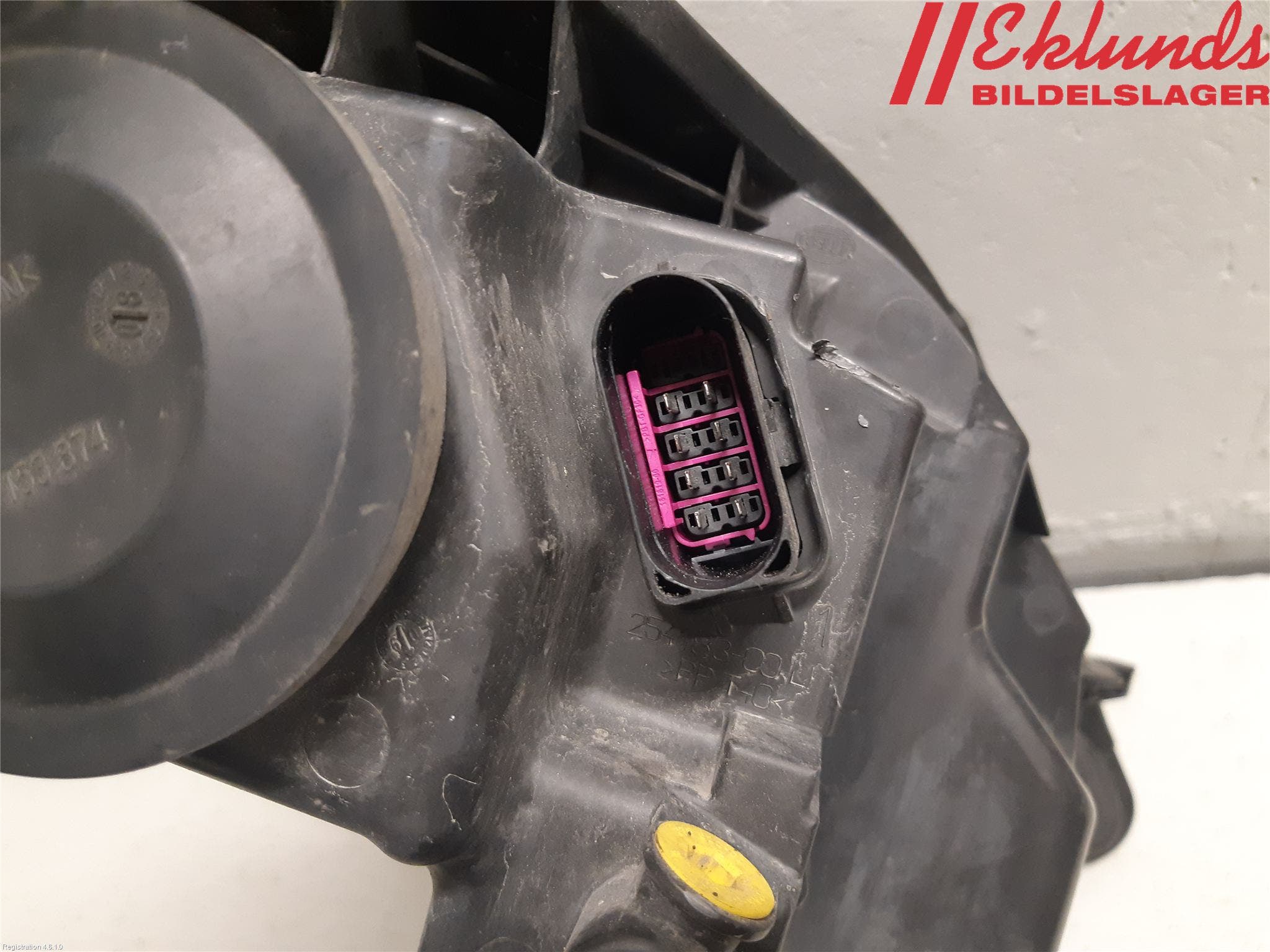 Ford FIESTA 09-12 Strålkastare Vänster