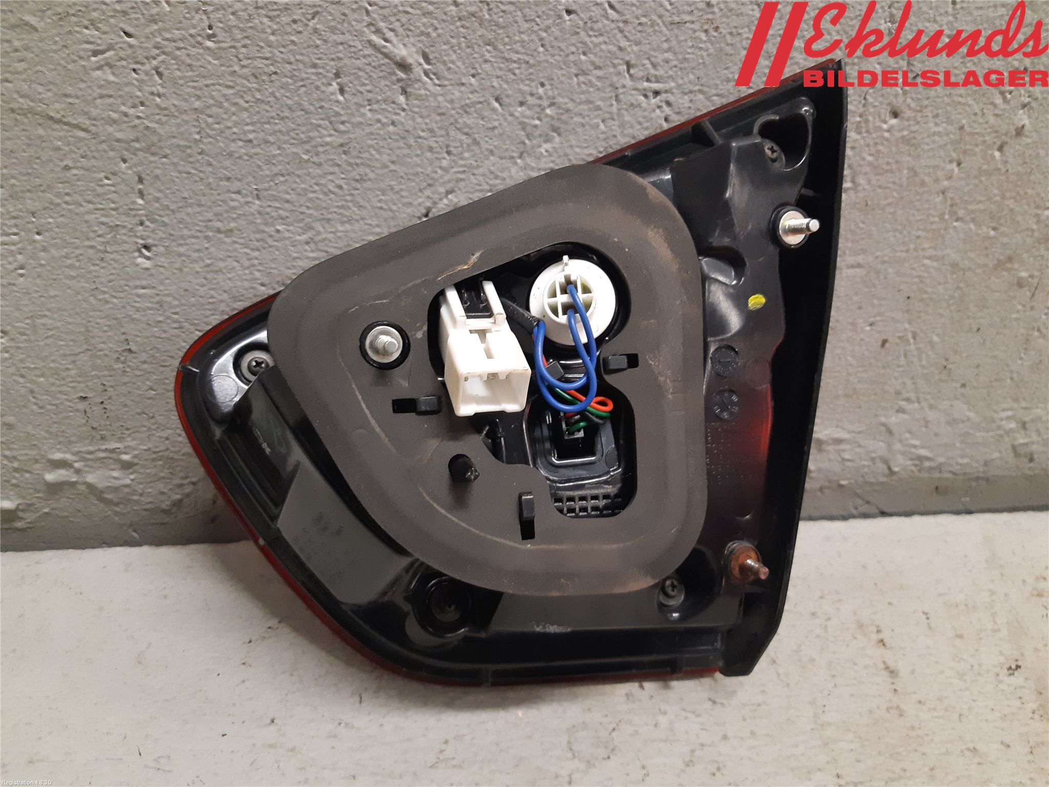 Kia RIO 12-16 Bakljus Lucka Vä