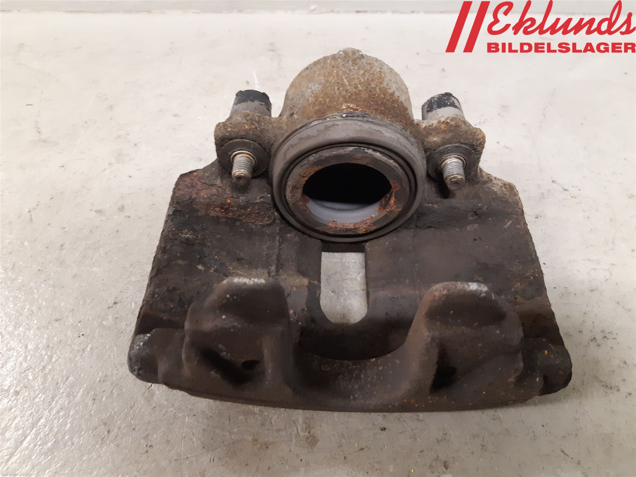 Volkswagen VW TOURAN 10-15 Bromsok Fram Vänster