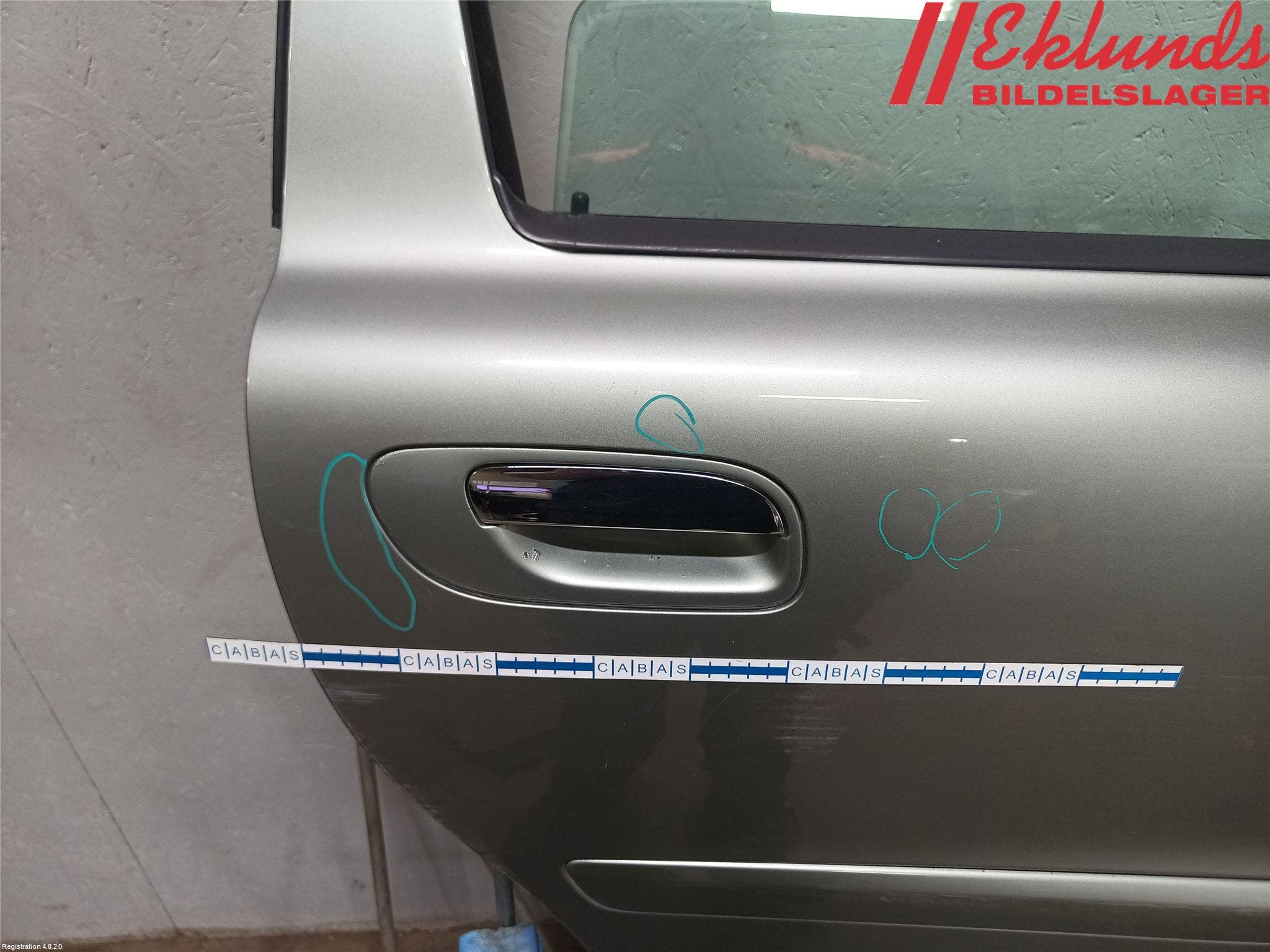 Volvo V70 05-08 Dörr Bak Höger