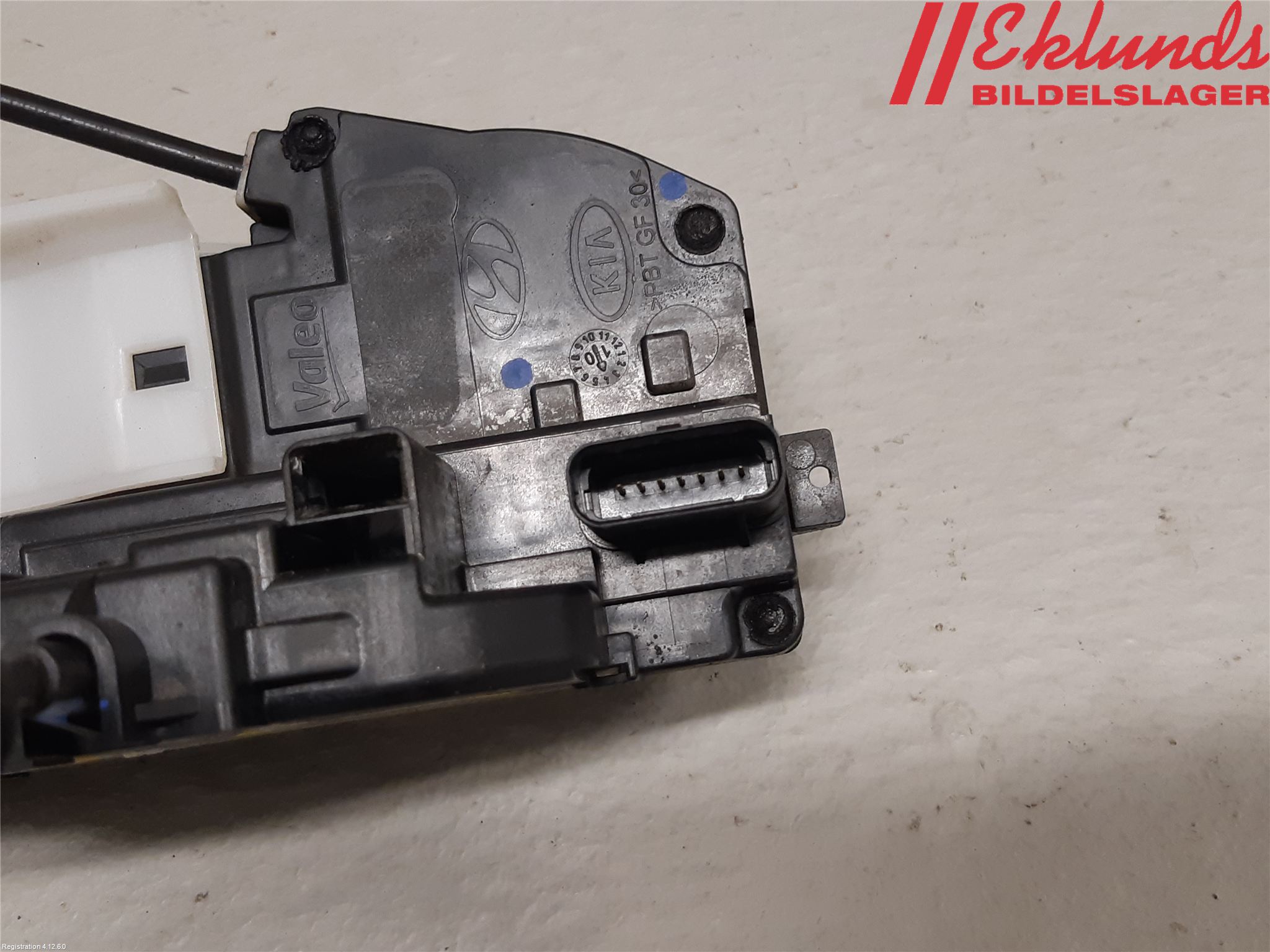 Kia CEED 06-12 Låskista-Dörrlås