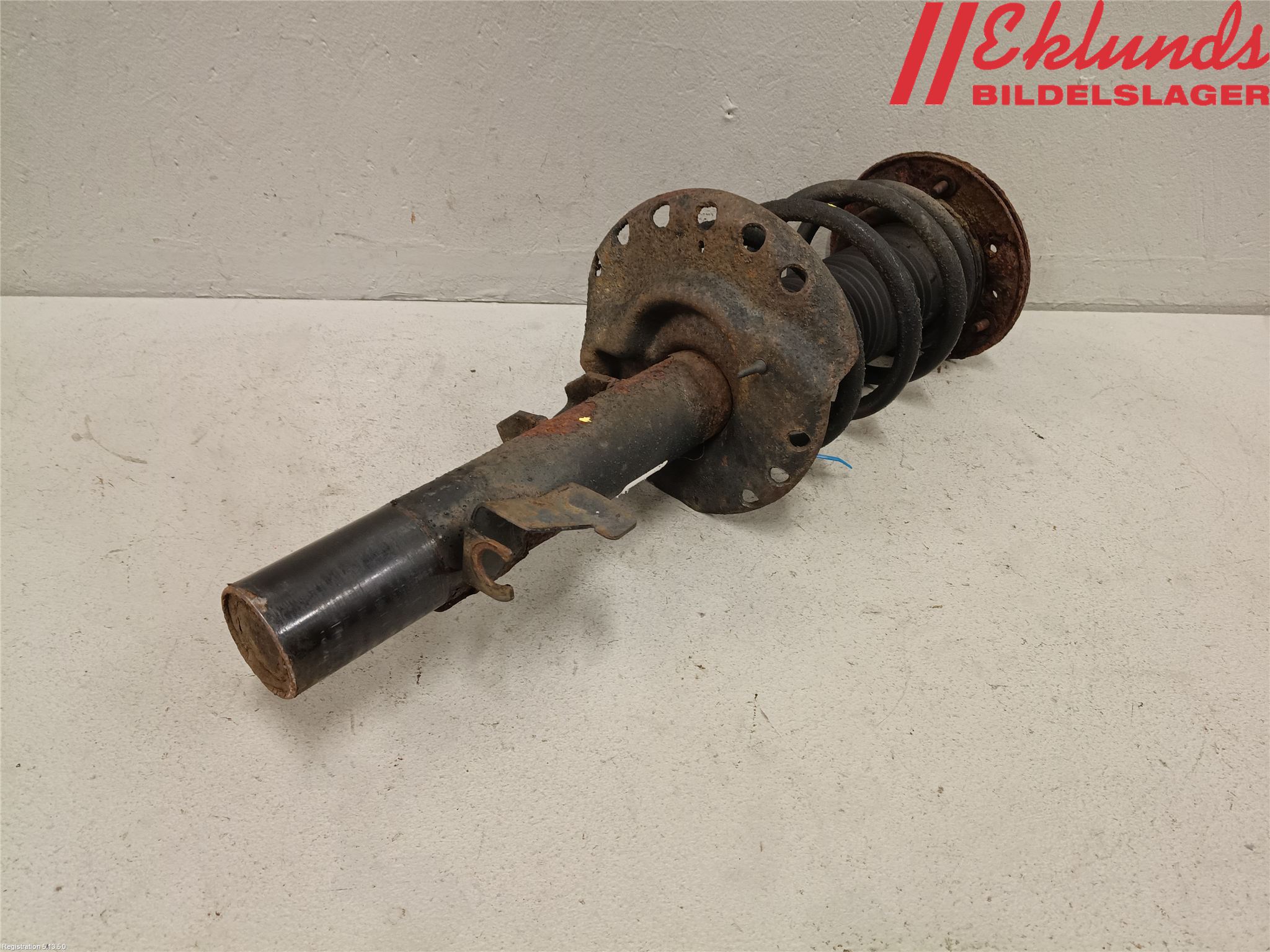 Ford MONDEO 07-15 Fjäderben Fram Höger
