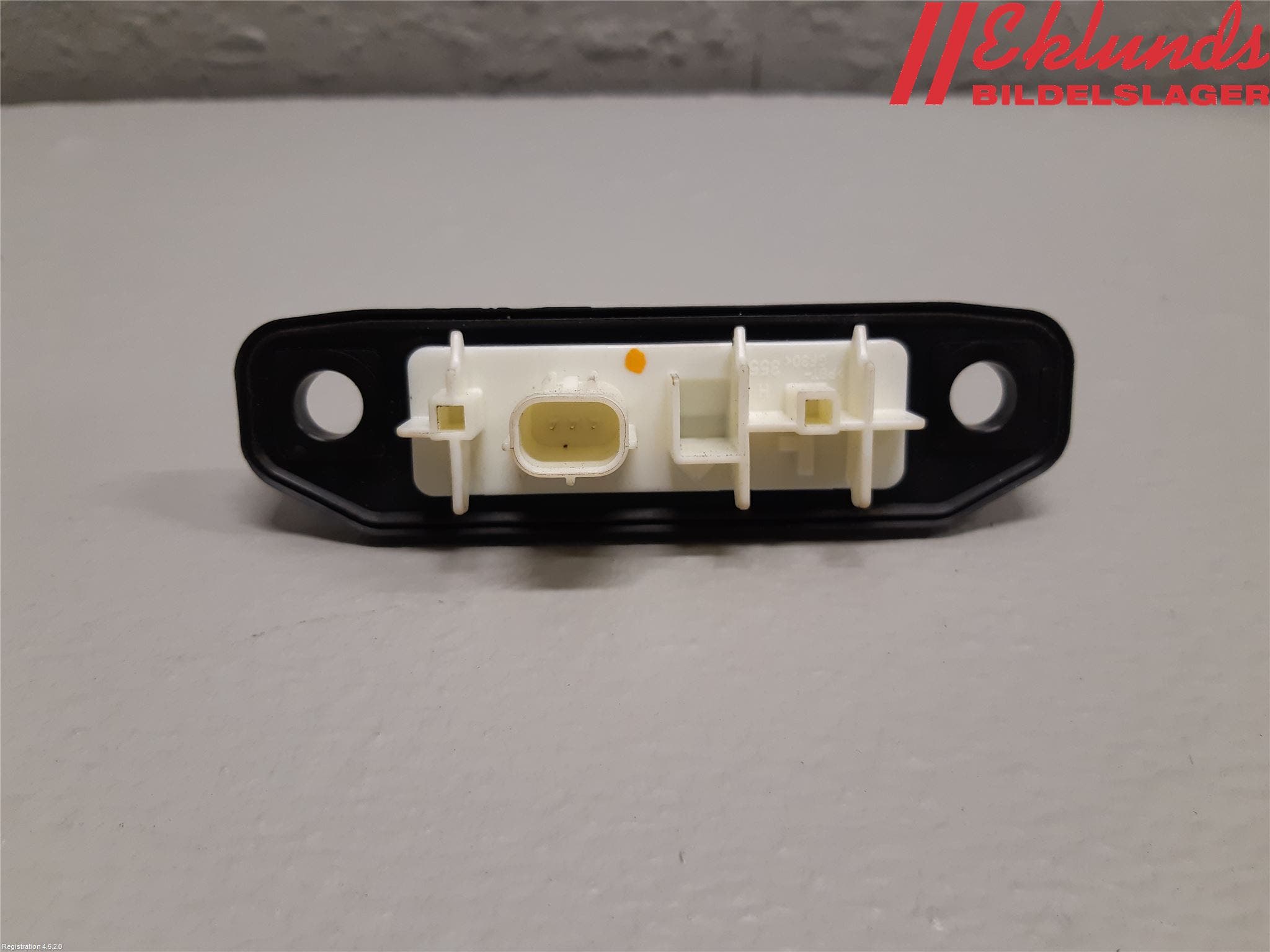 Toyota RAV4 19- Bakluckehandtag