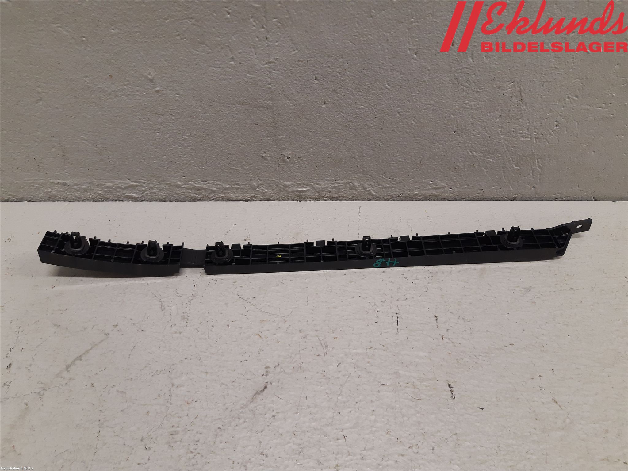 Tesla MODEL S 13- Stötfångarfäste Bak Hö