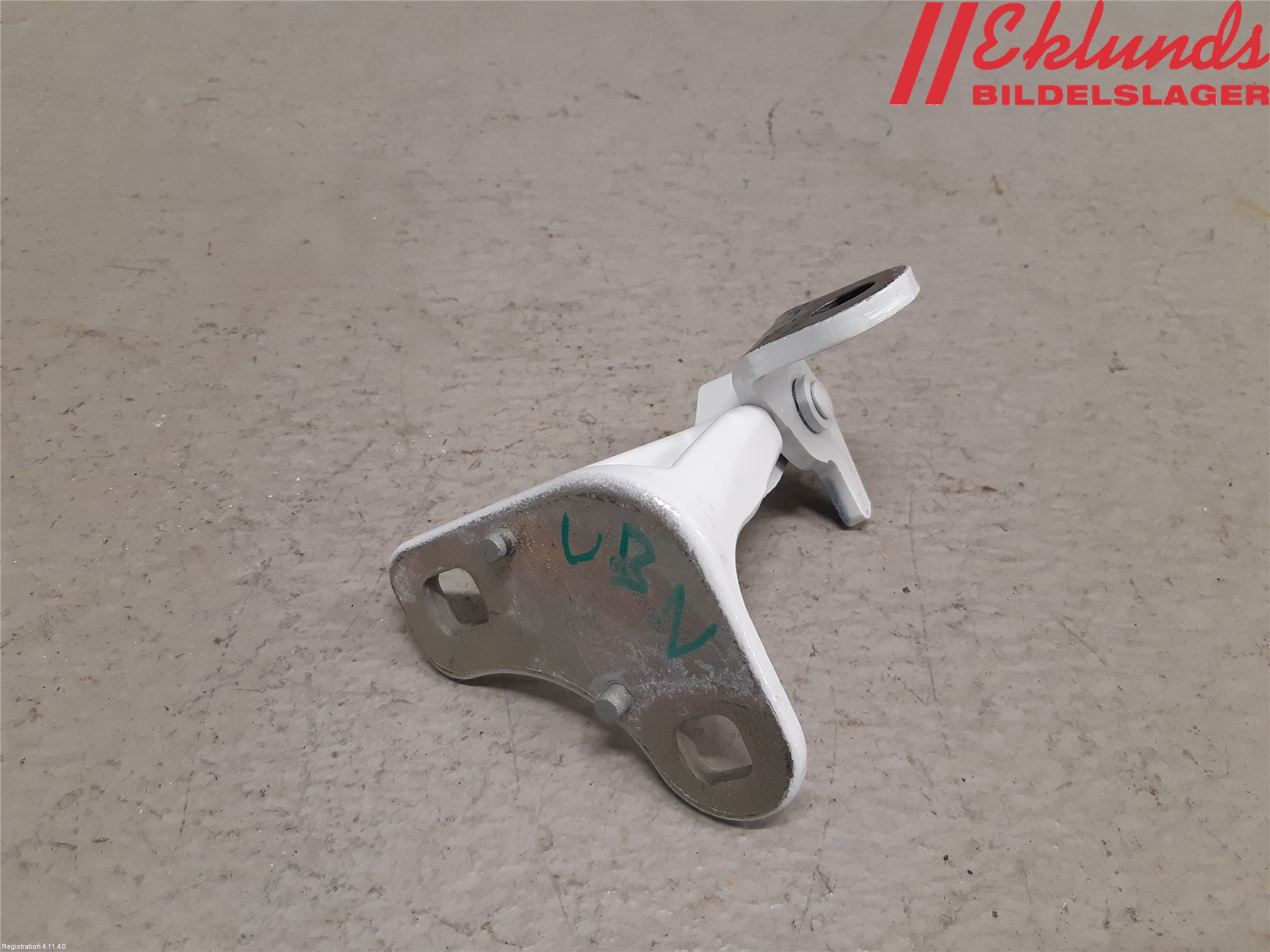 Tesla MODEL Y 21- Dörrgångjärn