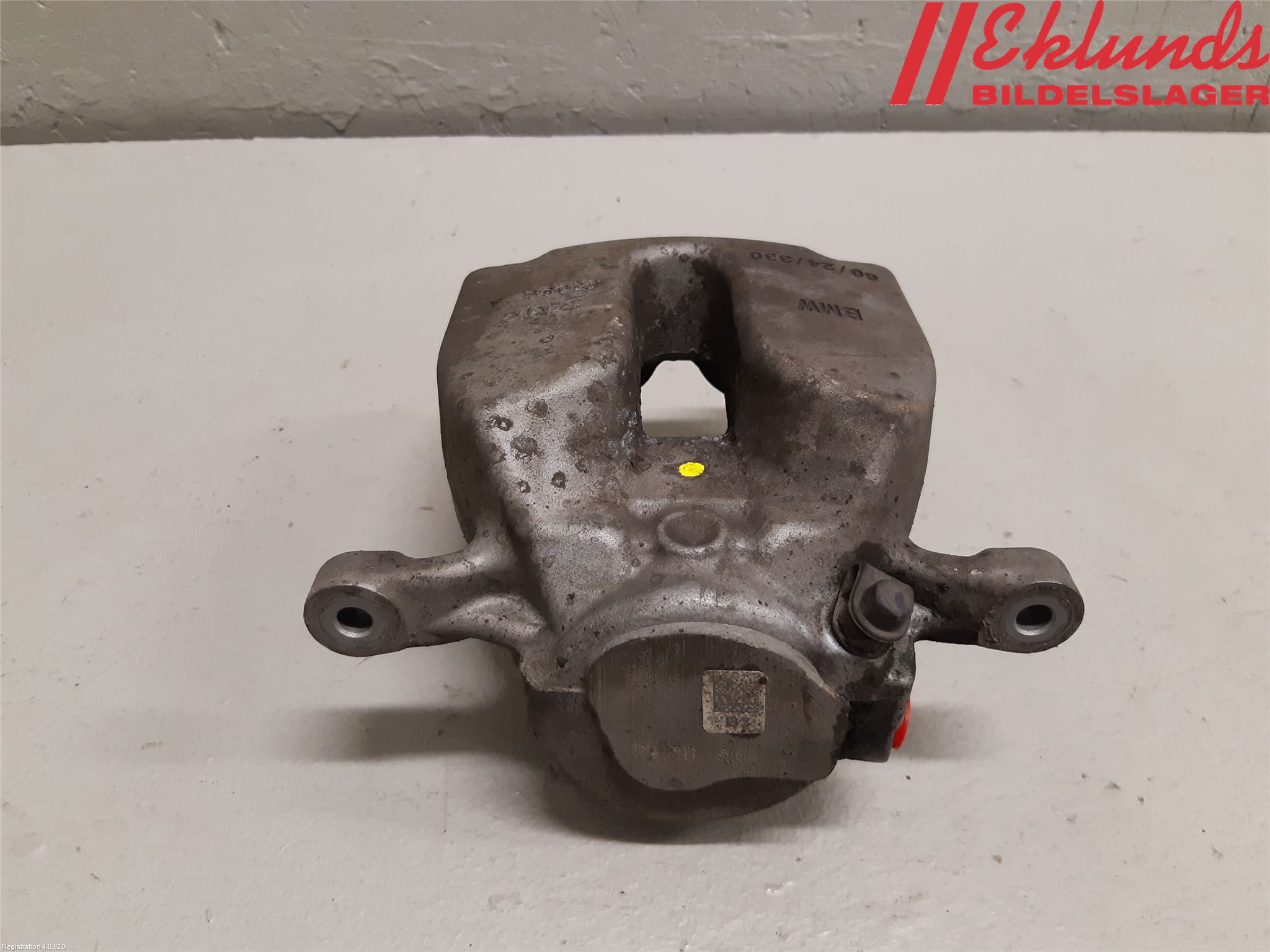 BMW 5 G30/G31/F90 17-23 Bromsok Fram Vänster
