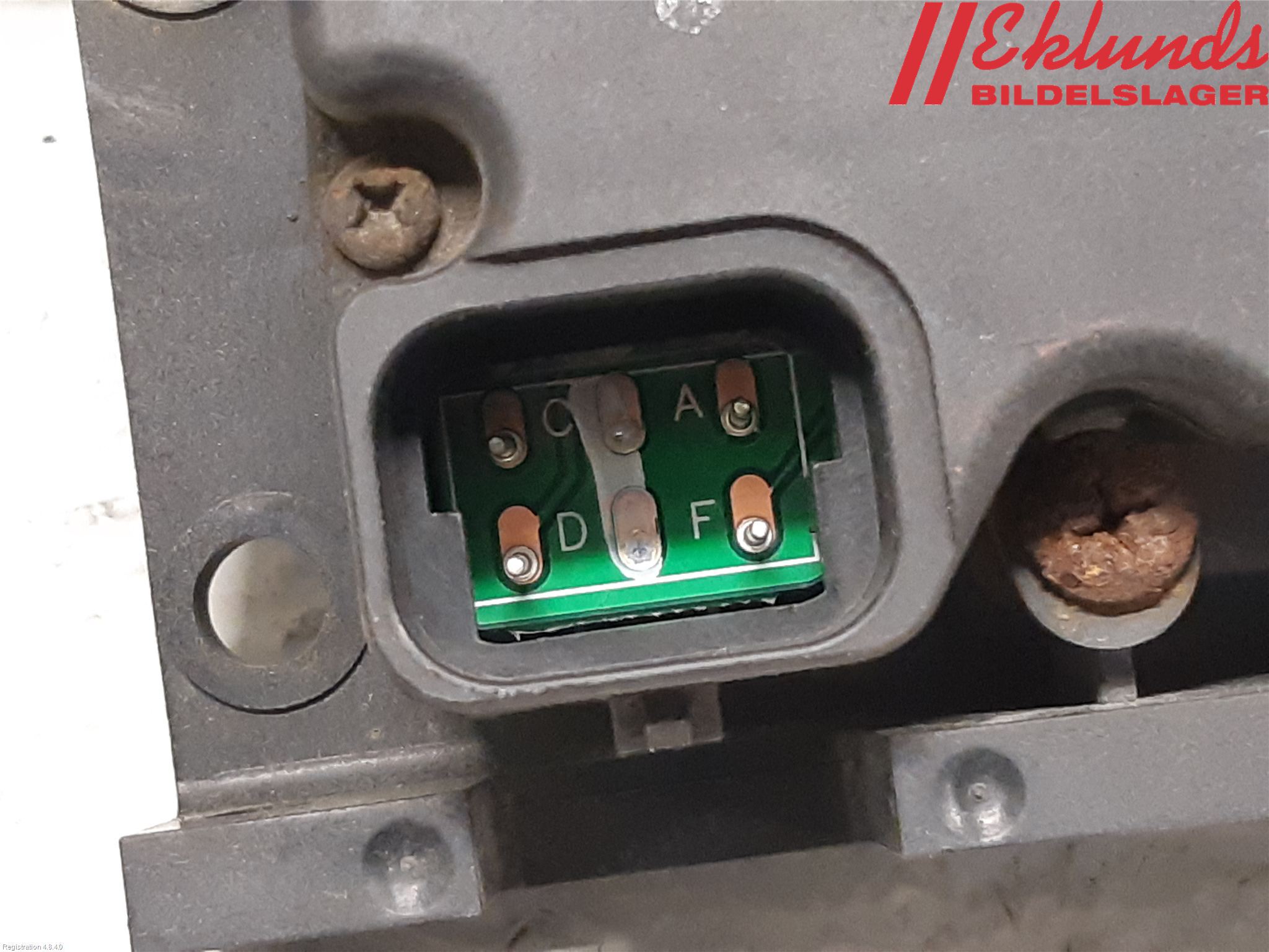 Tesla MODEL X 16- Värme Cirkulationspump