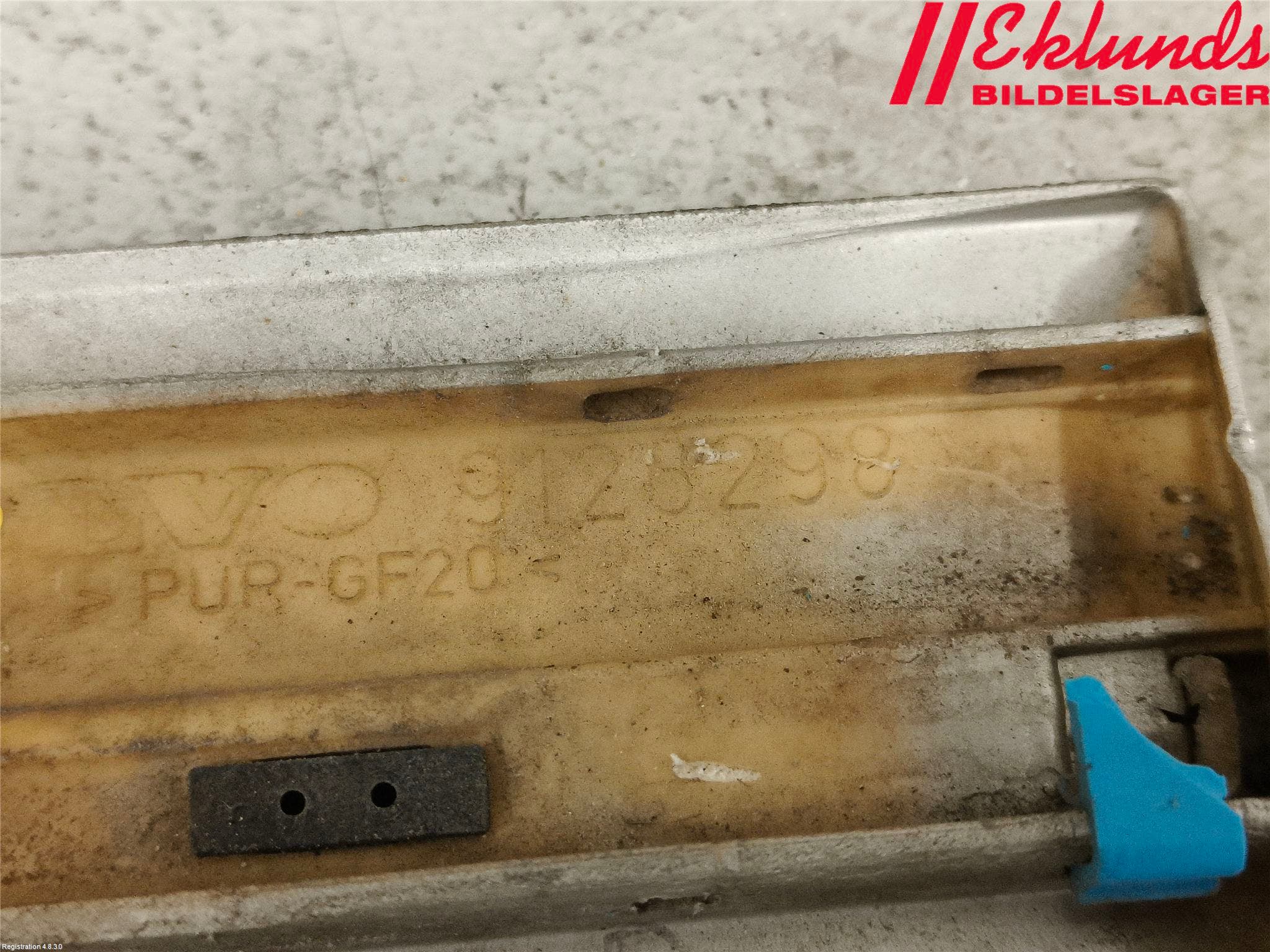 Volvo 960 91-97 List Framskärm Hö