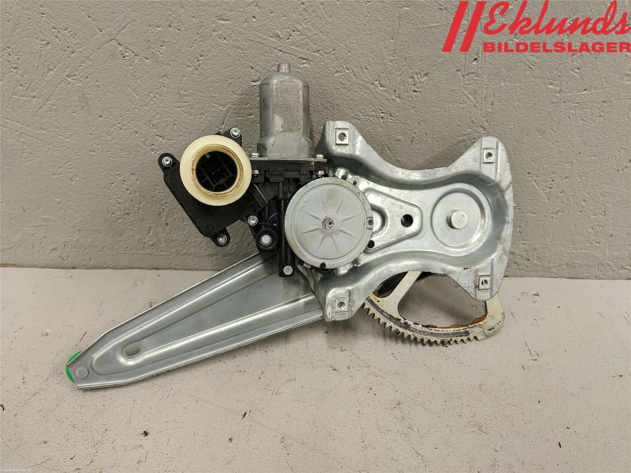 Toyota AURIS 10-12 Fönsterhiss El Kompl