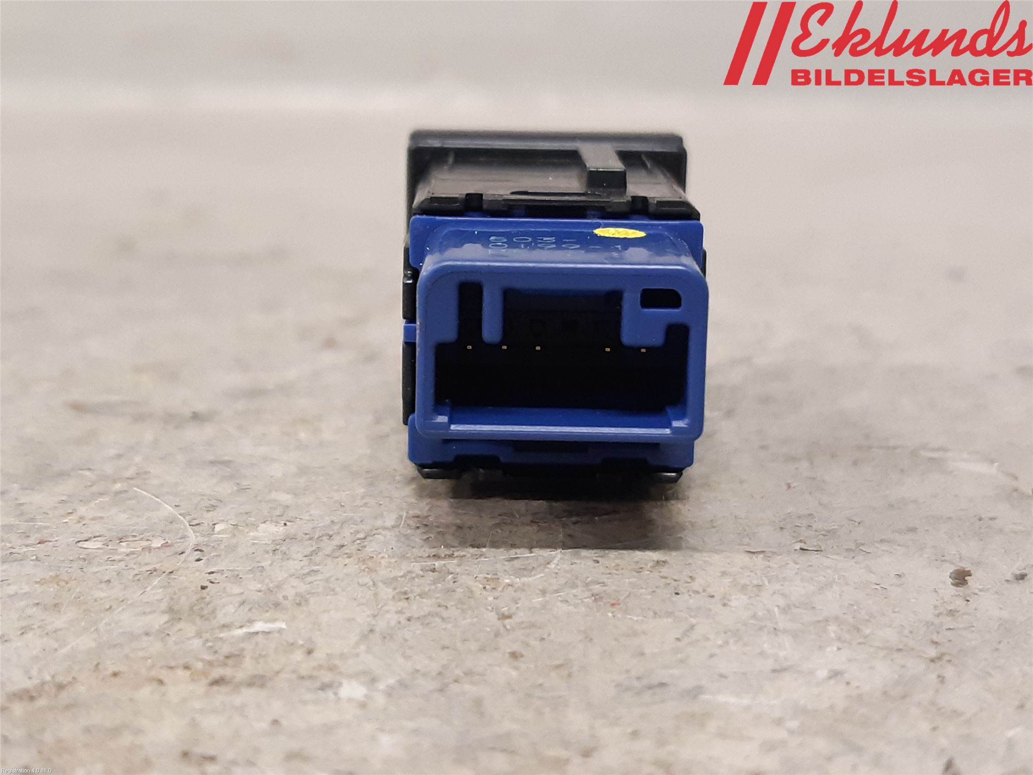 Toyota COROLLA 19- Strömställare Elruta