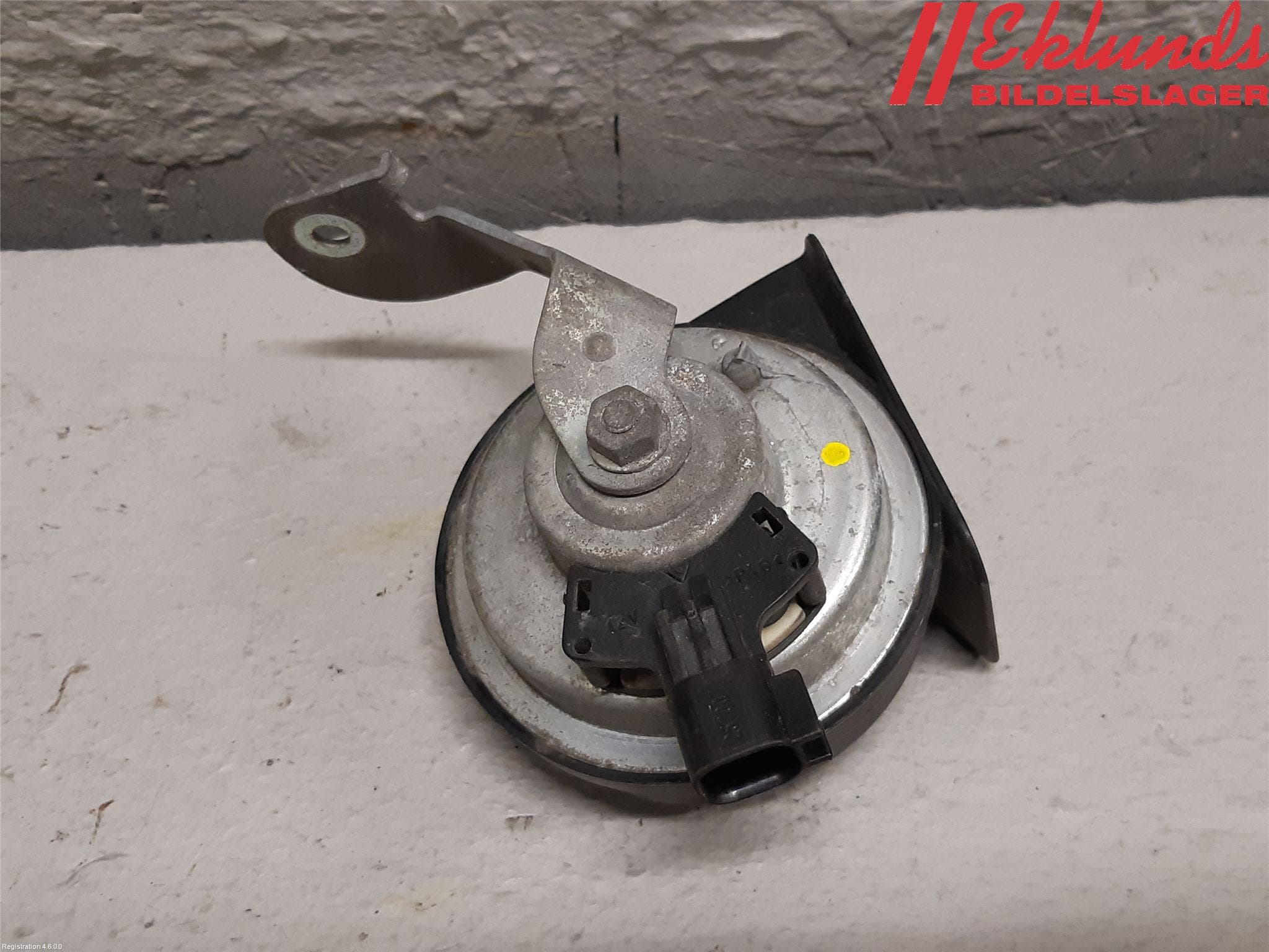 Volvo V40 CROSS COUNTRY 13-19 Signalhorn