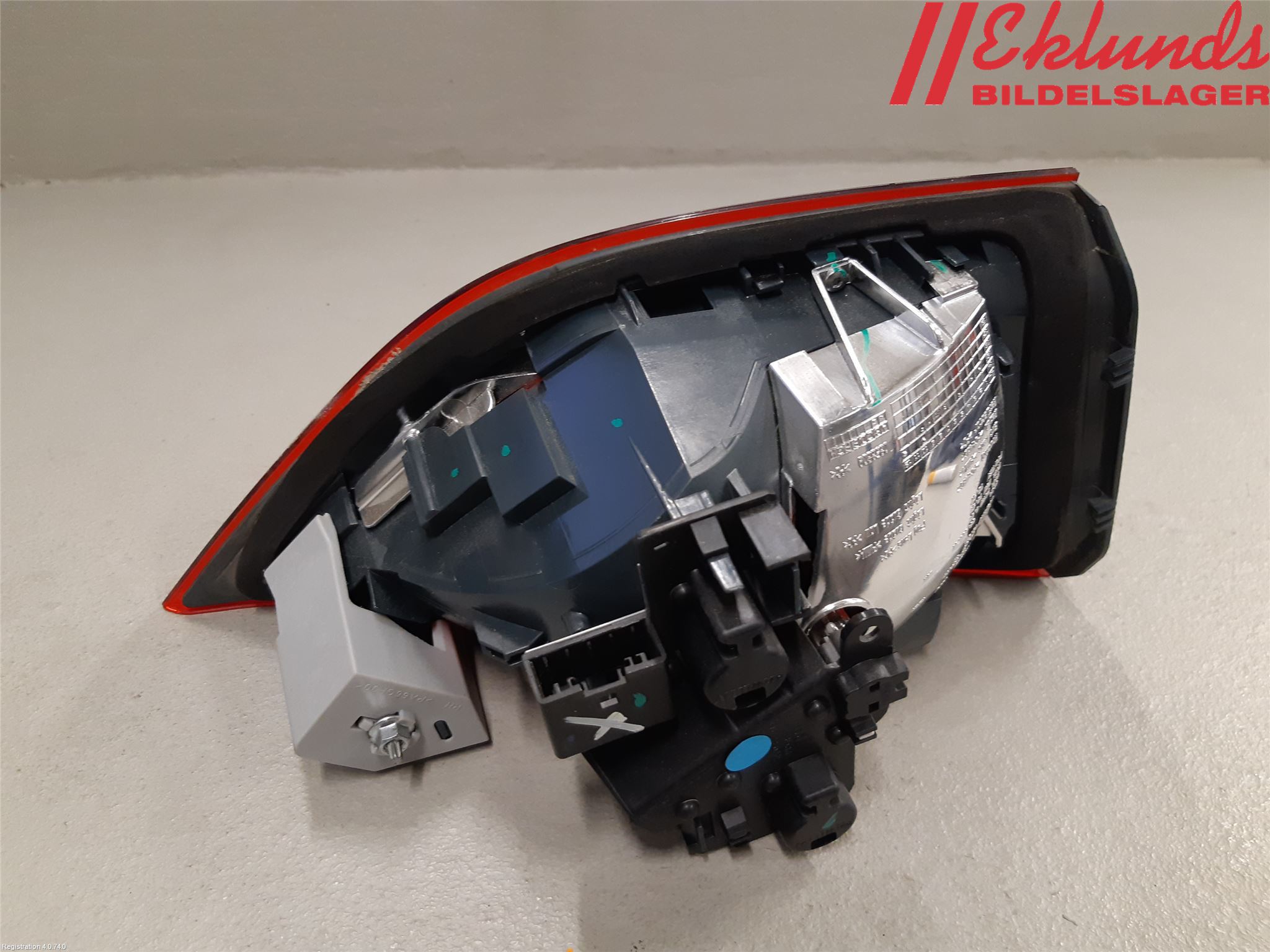 BMW 2 F45 Active Tourer 14-21 Bakljus Lucka Hö