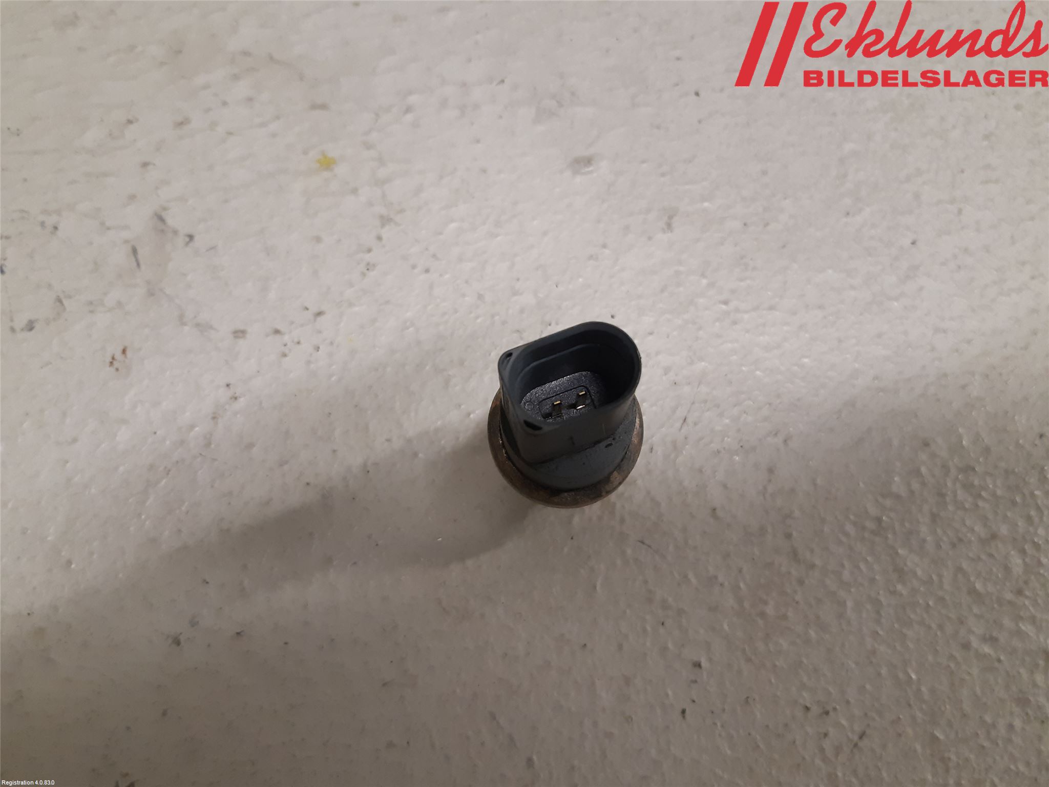 Volkswagen VW PASSAT 15-19 Givare Temp Vatten